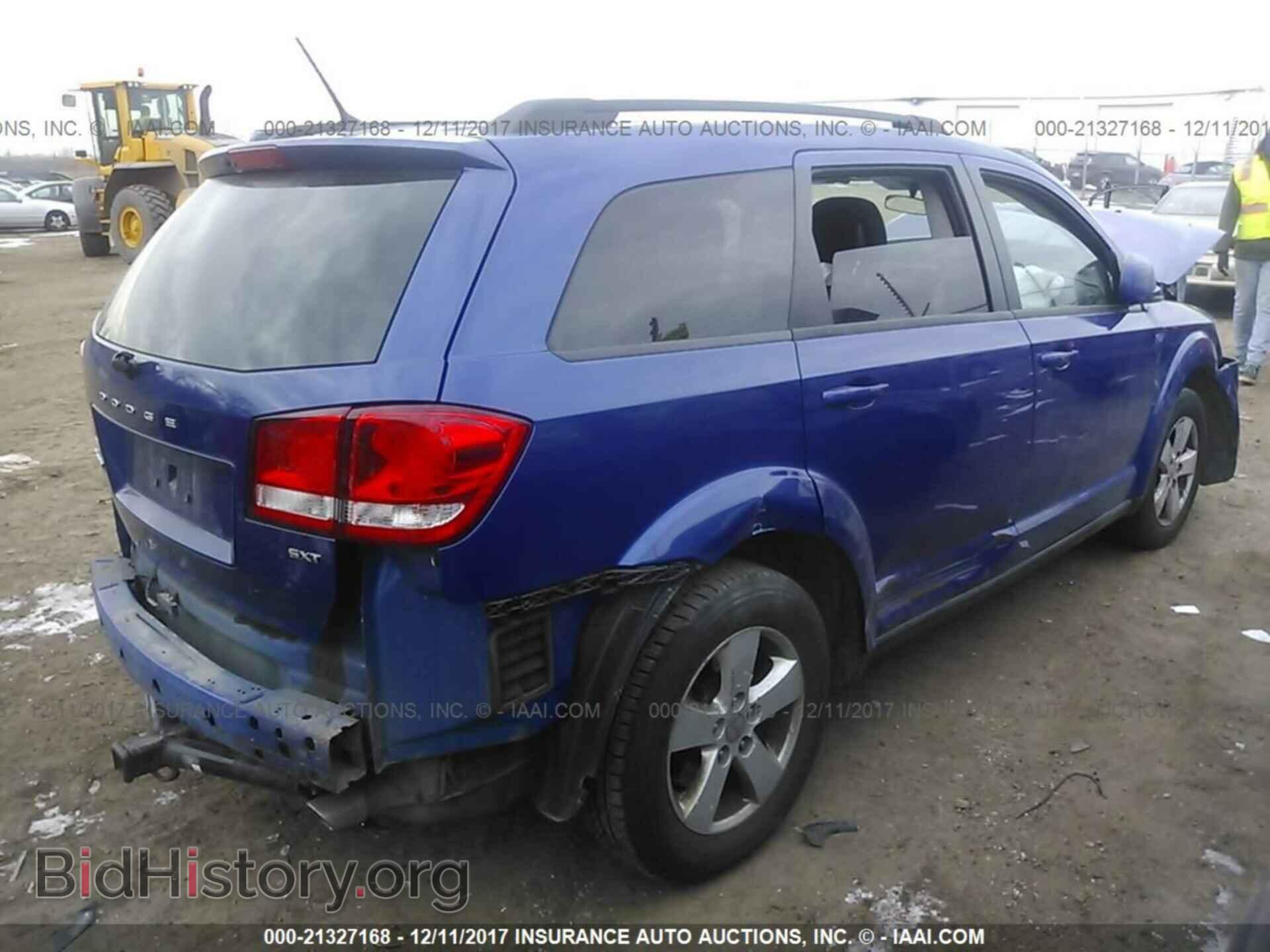 2012 Dodge Journey - VIN: 3C4PDCBG0CT354073 - Photo 4