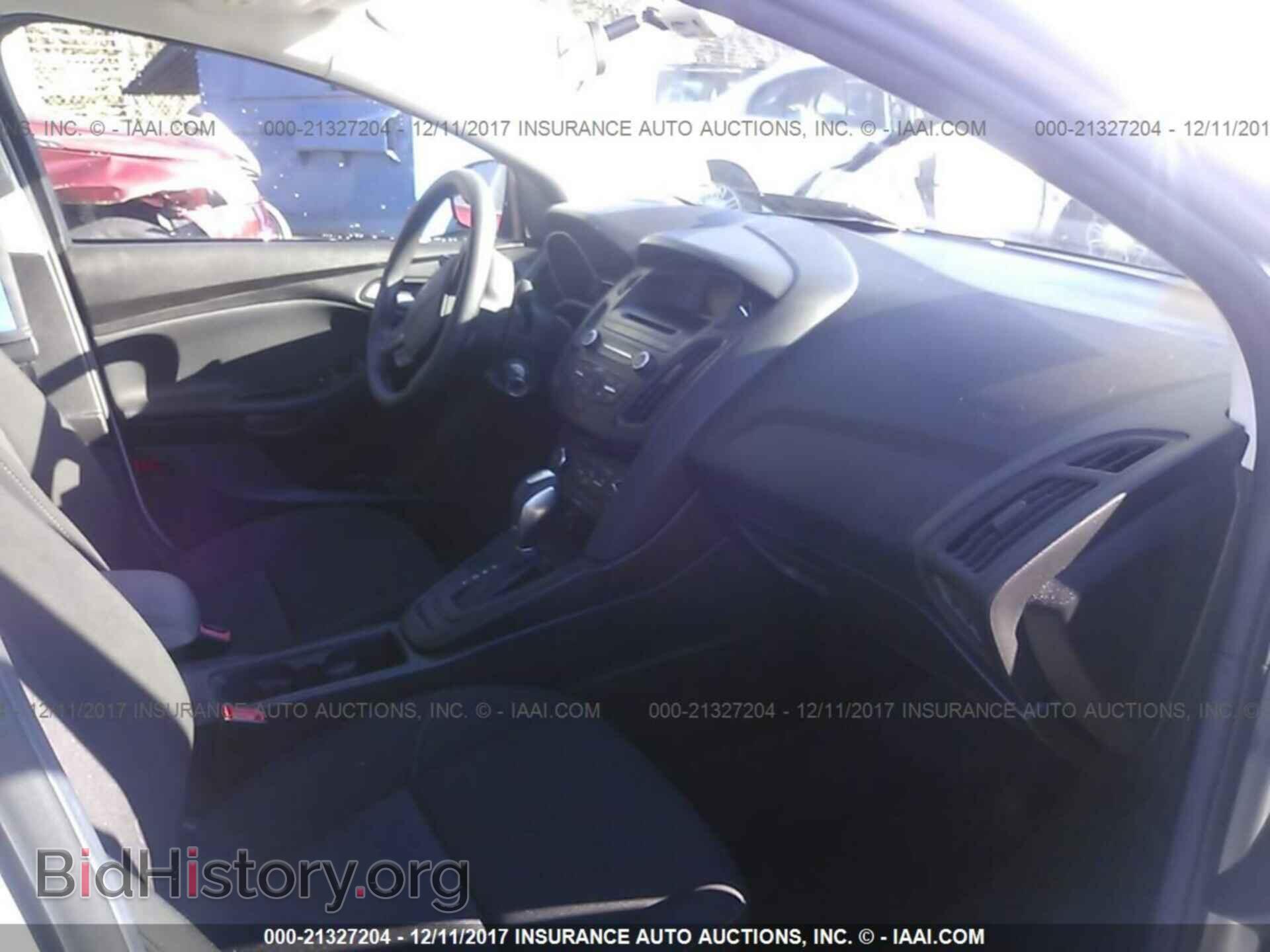 2016 Ford Focus - VIN: 1FADP3F20GL385968 - Фото 5