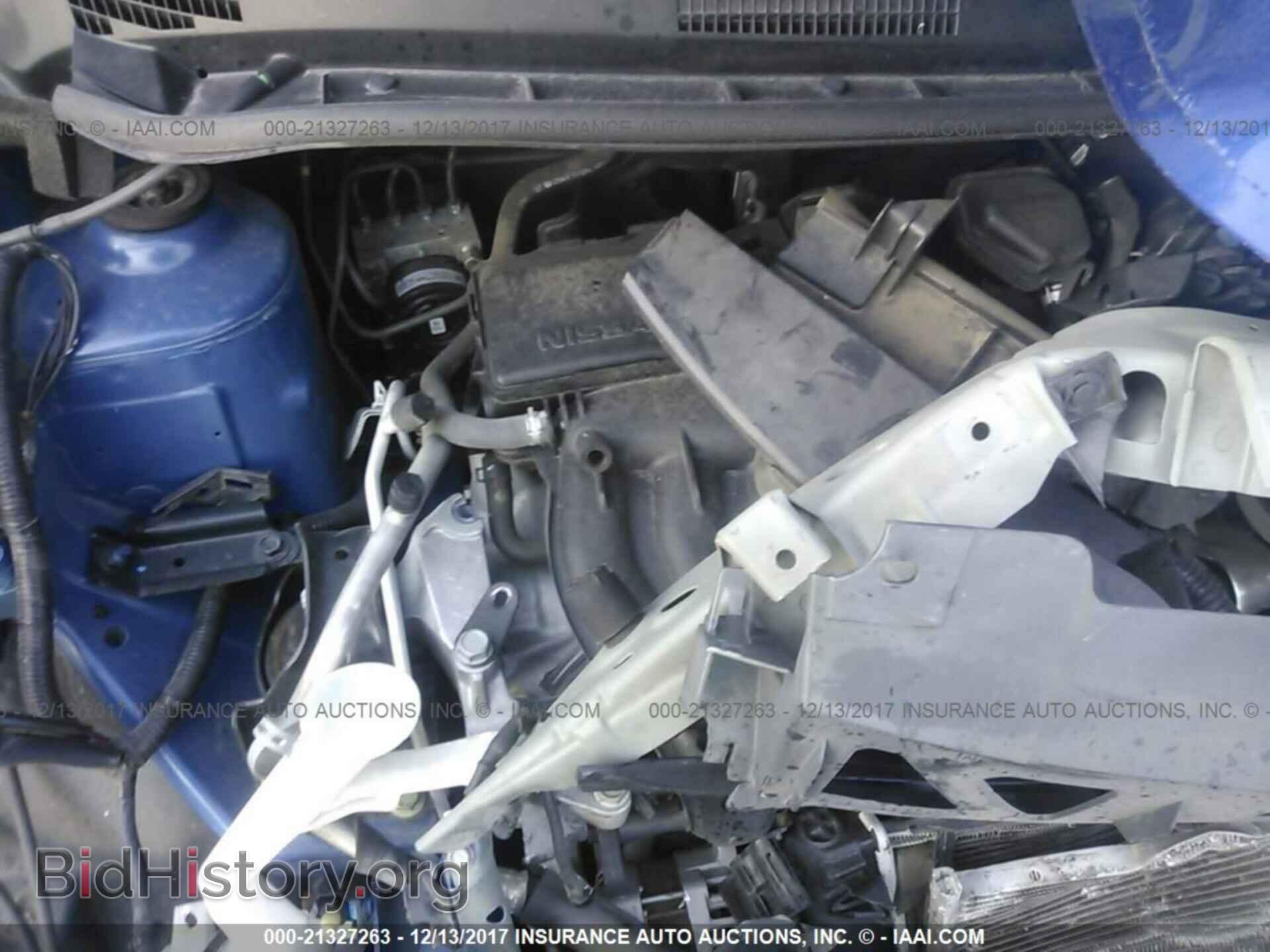2016 Nissan Versa note - VIN: 3N1CE2CP5GL350601 - Photo 10
