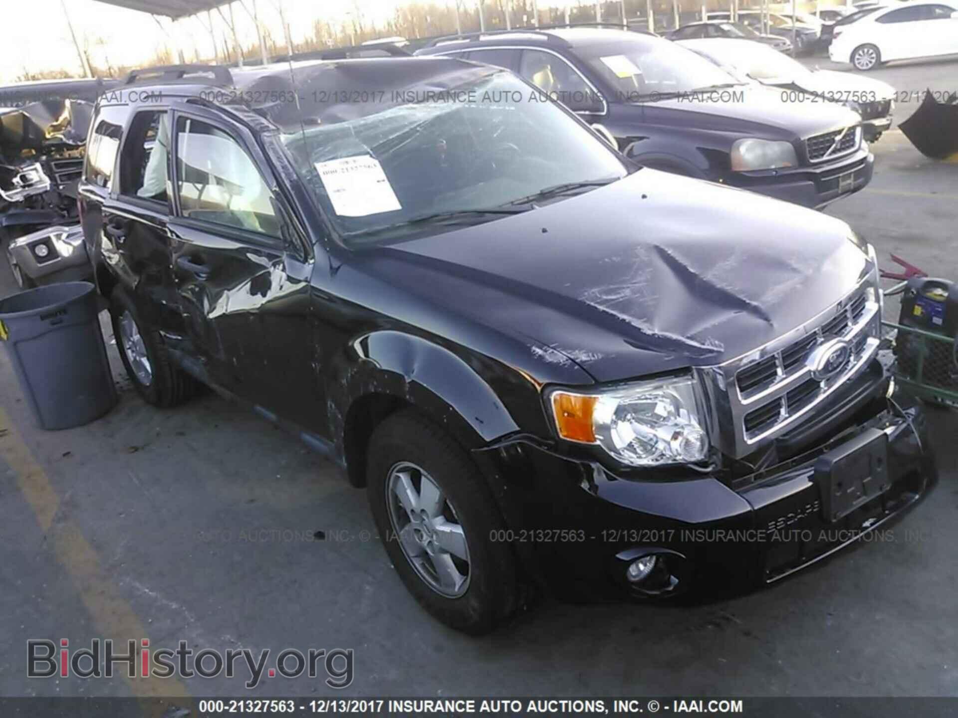 Photo 1FMCU0D79CKC14112 - Ford Escape 2012