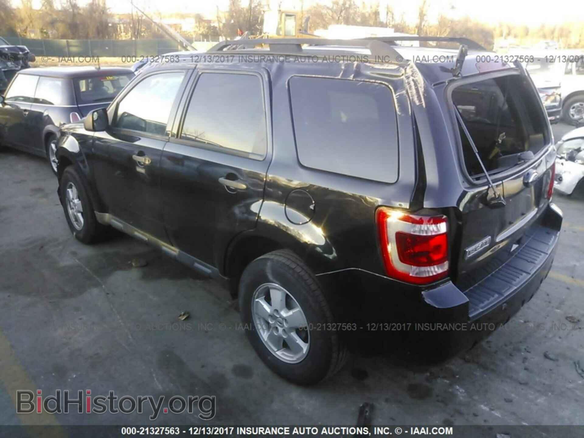 2012 Ford Escape - VIN: 1FMCU0D79CKC14112 - Photo 3