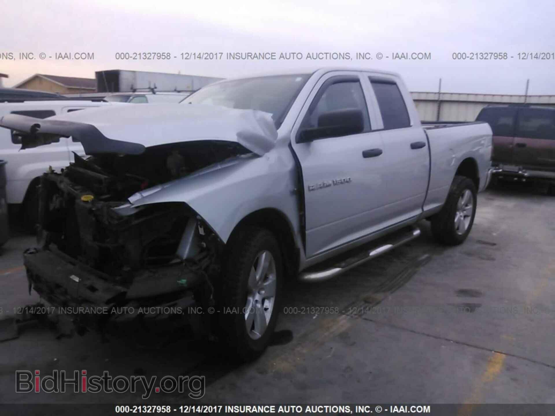 2012 Dodge Ram 1500 - VIN: 1C6RD6FTXCS323567 - Photo 2