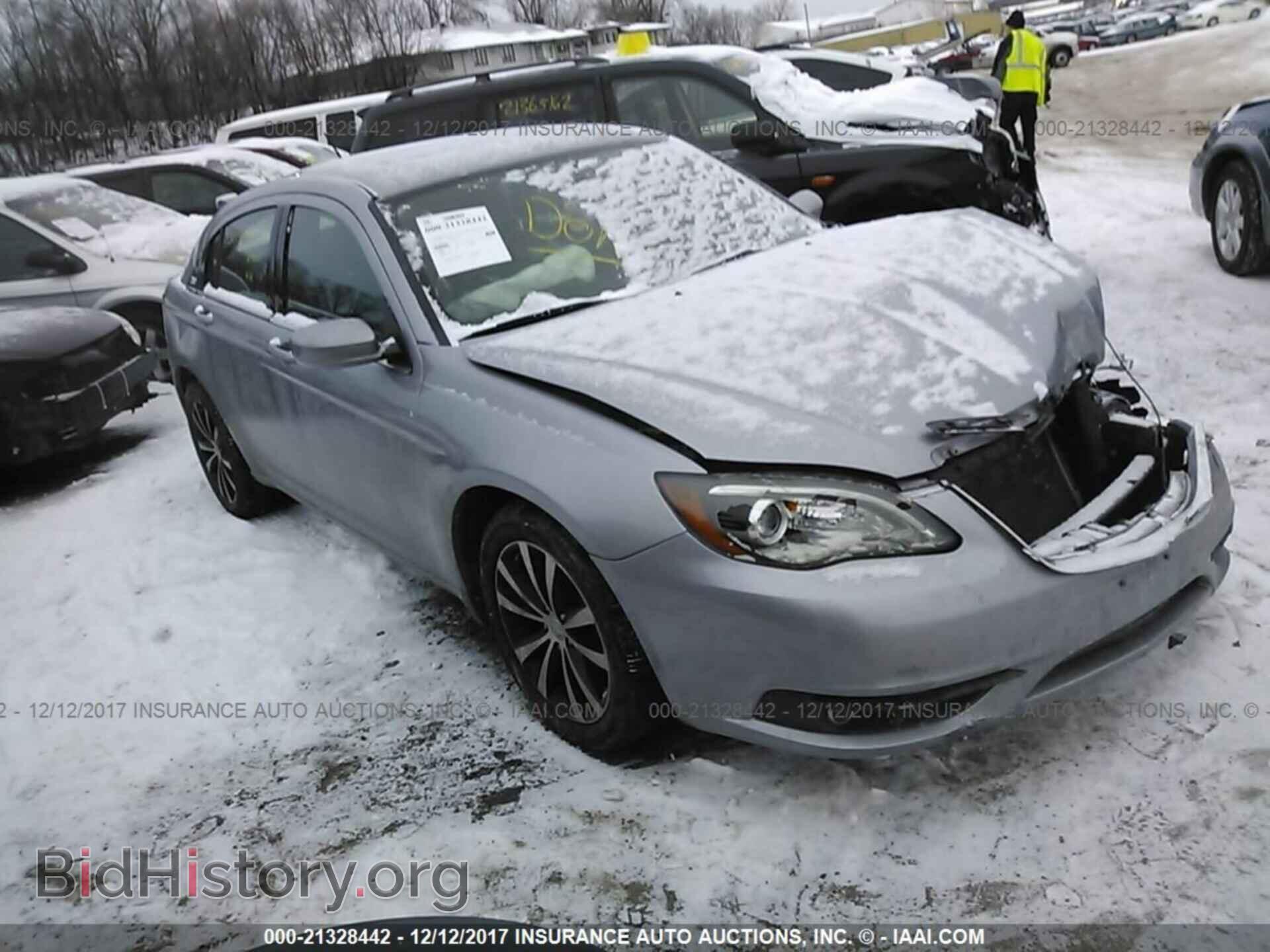 Фотография 1C3CCBBG2DN720374 - Chrysler 200 2013