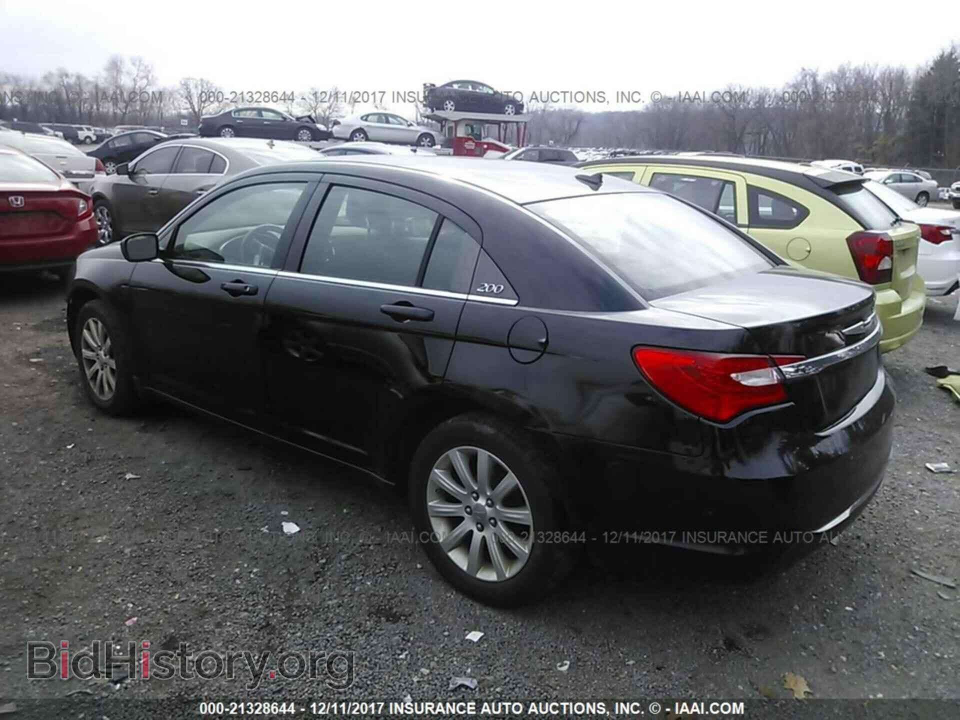 2012 Chrysler 200 - VIN: 1C3CCBBB3CN104184 - Фото 3