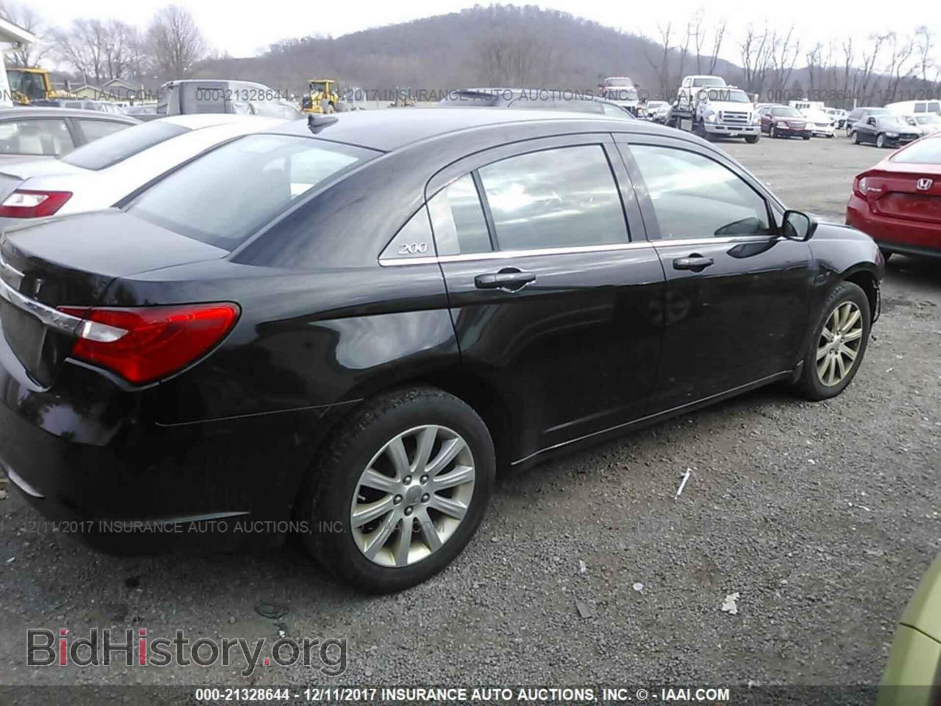 2012 Chrysler 200 - VIN: 1C3CCBBB3CN104184 - Фото 4