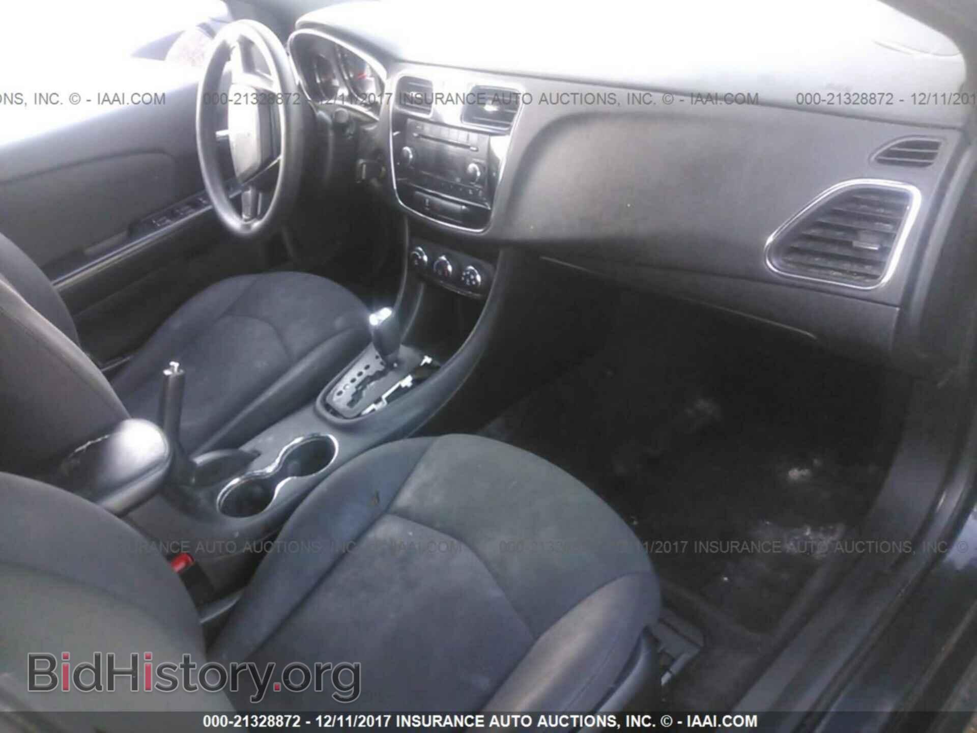 2012 Chrysler 200 - VIN: 1C3CCBAB2CN202043 - Photo 5