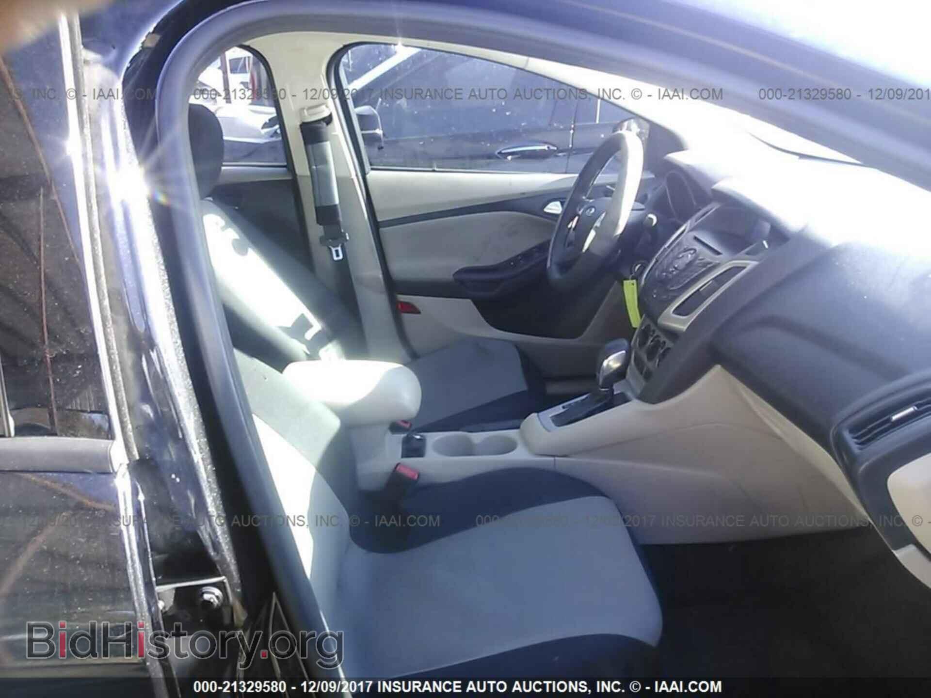 2013 Ford Focus - VIN: 1FADP3F21DL106586 - Photo 5
