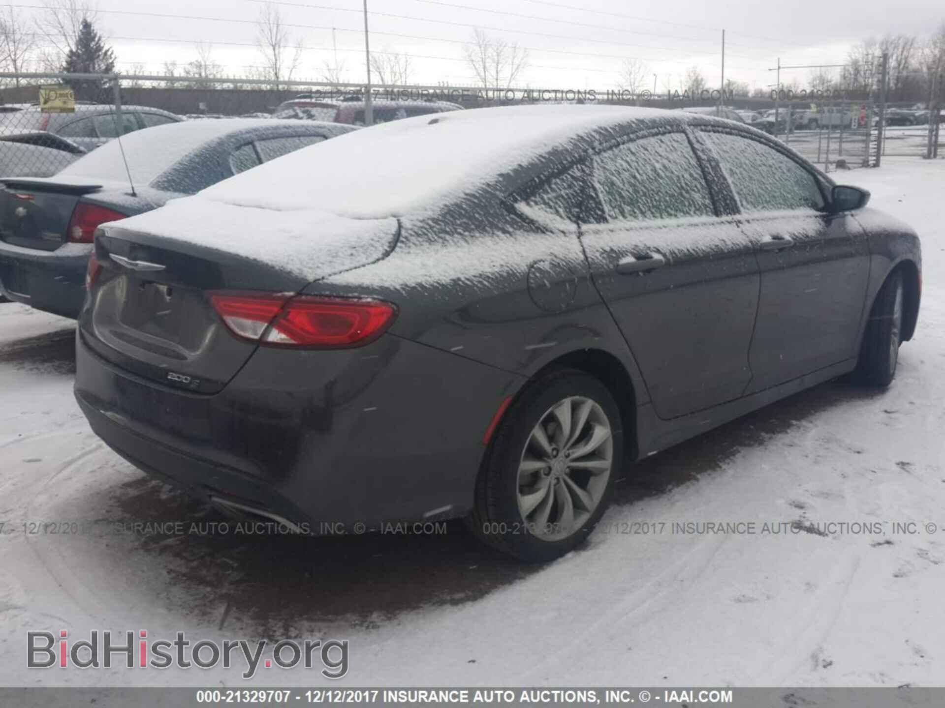 2016 Chrysler 200 - VIN: 1C3CCCBB2GN115768 - Photo 4