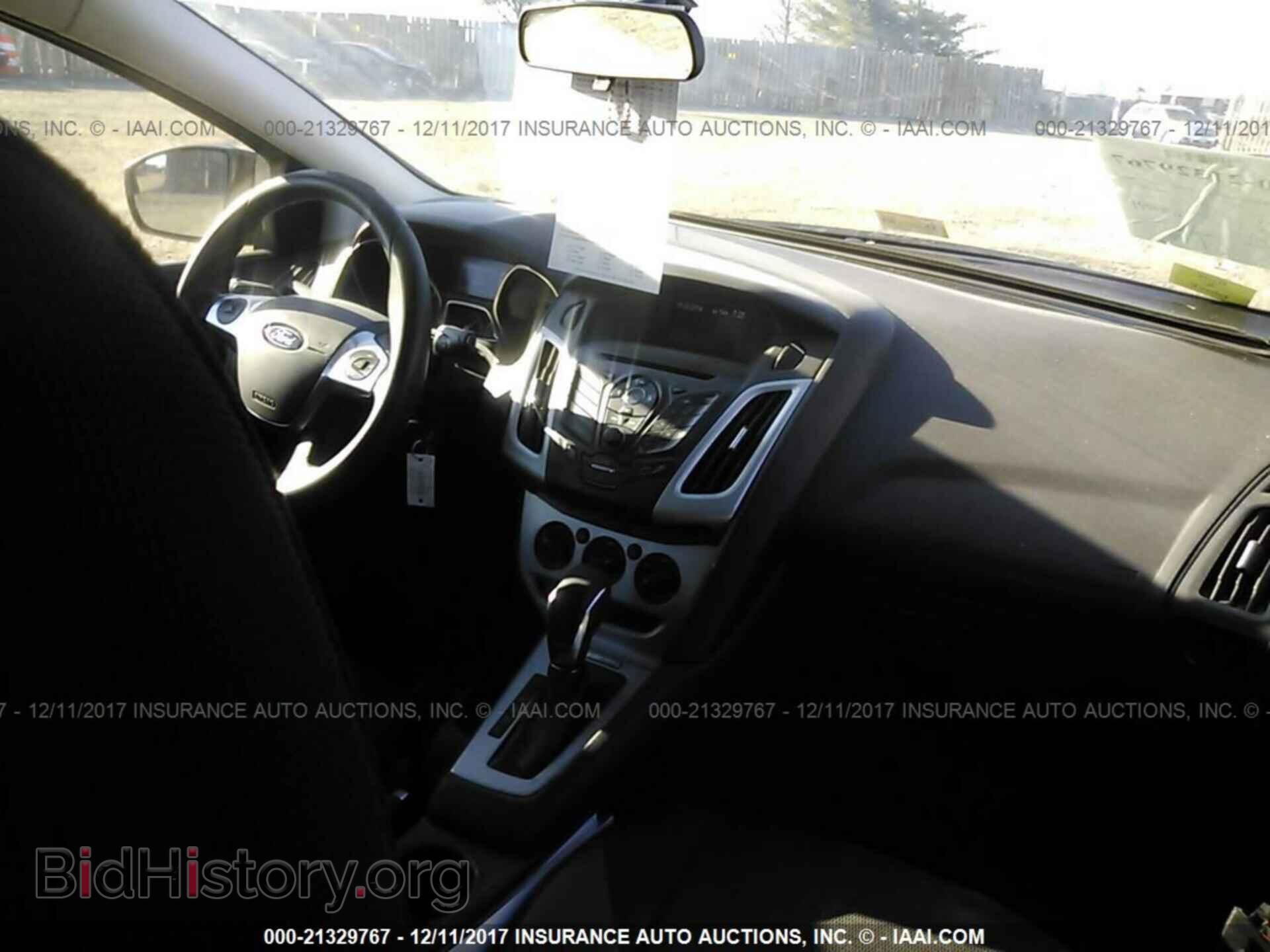 2014 Ford Focus - VIN: 1FADP3K22EL158347 - Фото 5