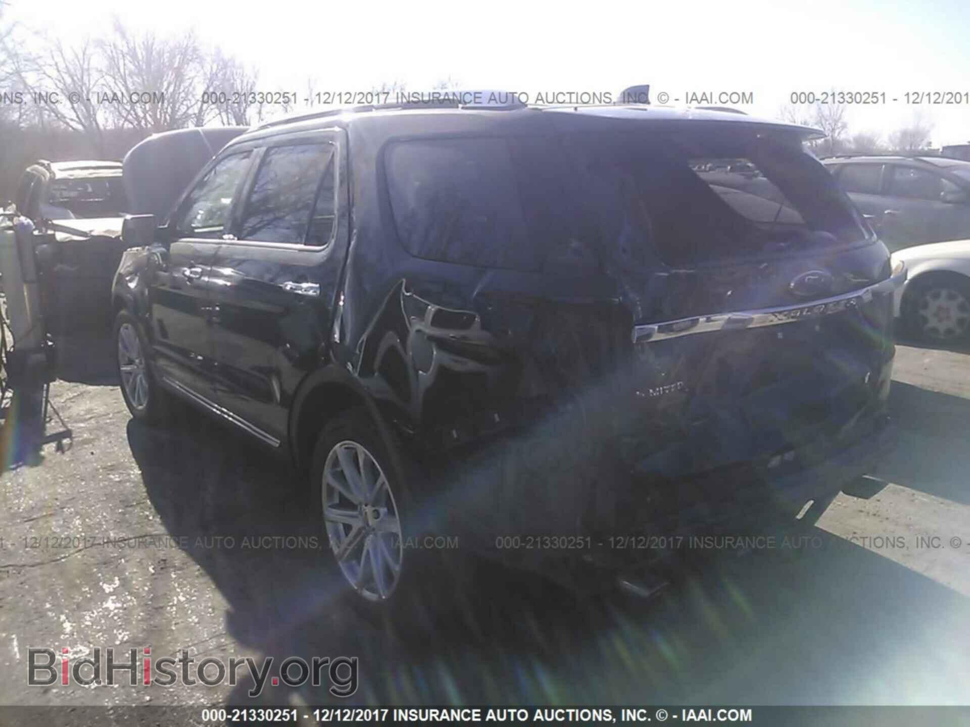 2016 Ford Explorer - VIN: 1FM5K7F82GGC13888 - Photo 3