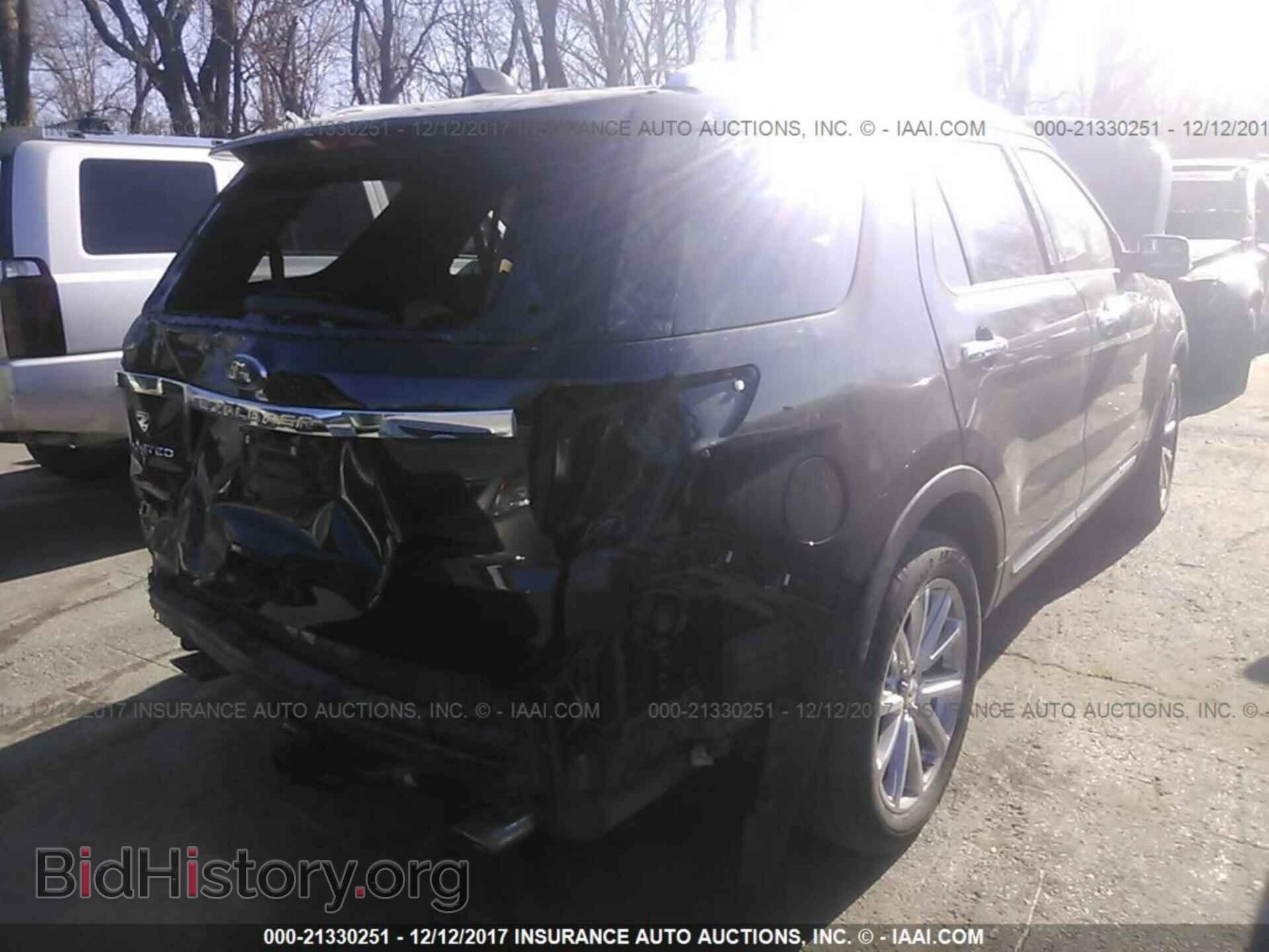 2016 Ford Explorer - VIN: 1FM5K7F82GGC13888 - Photo 4