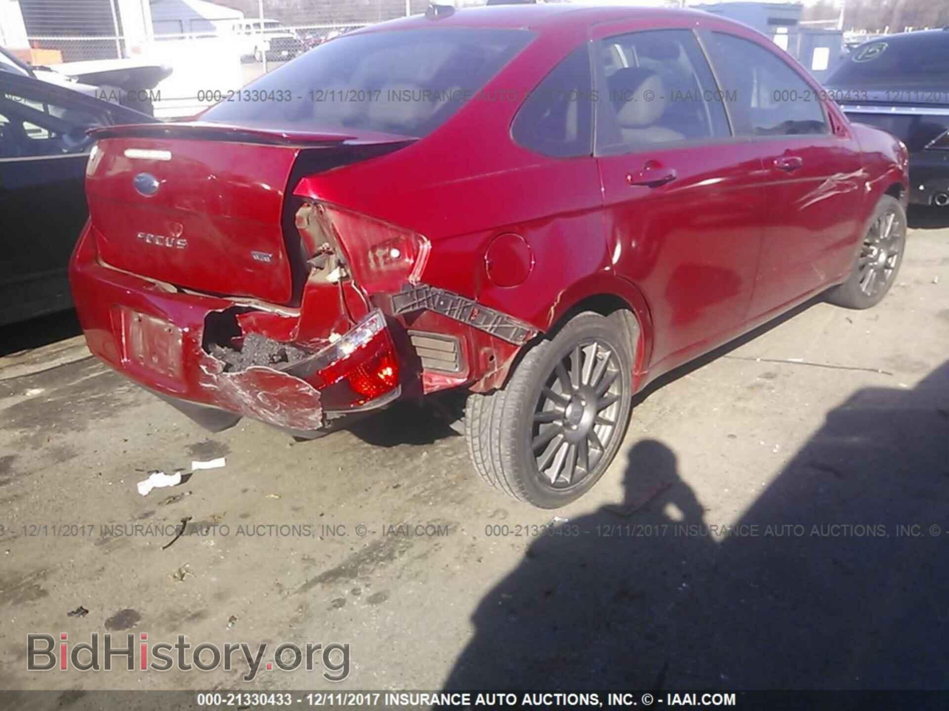 2011 Ford Focus - VIN: 1FAHP3GN8BW115176 - Фото 4