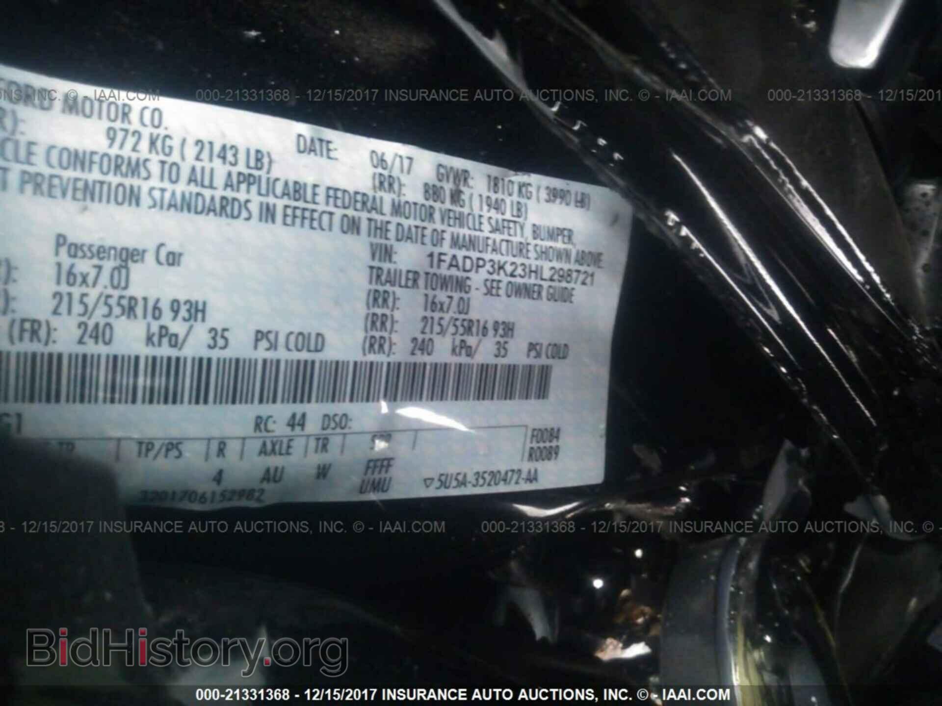 2017 Ford Focus - VIN: 1FADP3K23HL298721 - Photo 9