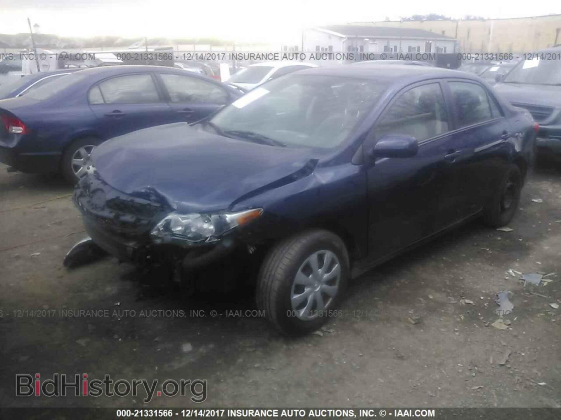 2011 Toyota Corolla - VIN: 2T1BU4EE1BC738892 - Фото 2