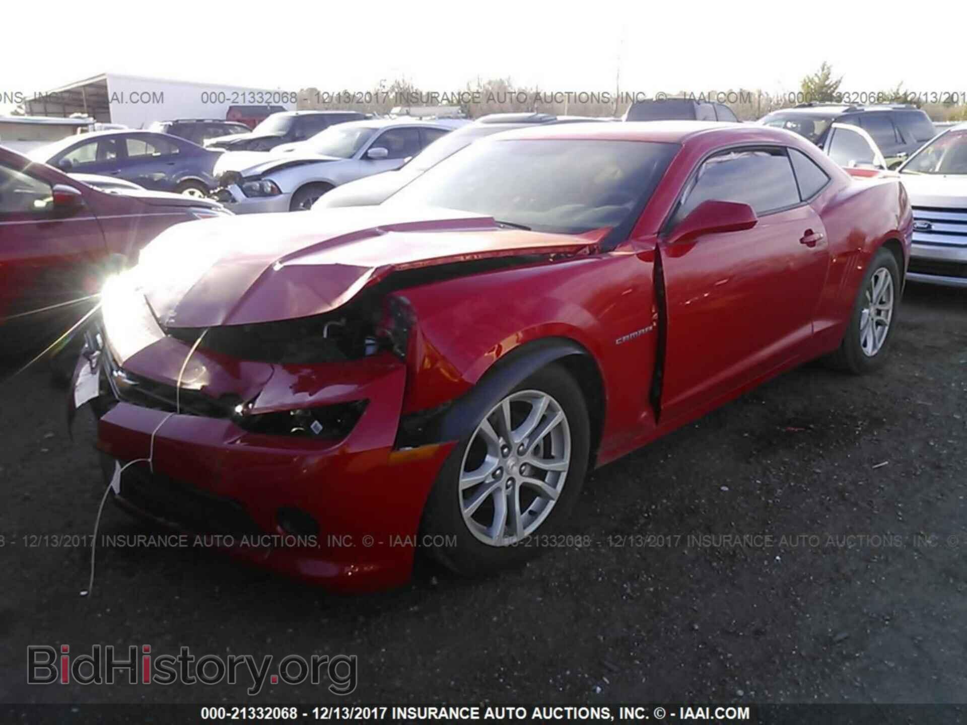 2015 Chevrolet Camaro - VIN: 2G1FB1E36F9296789 - Photo 2