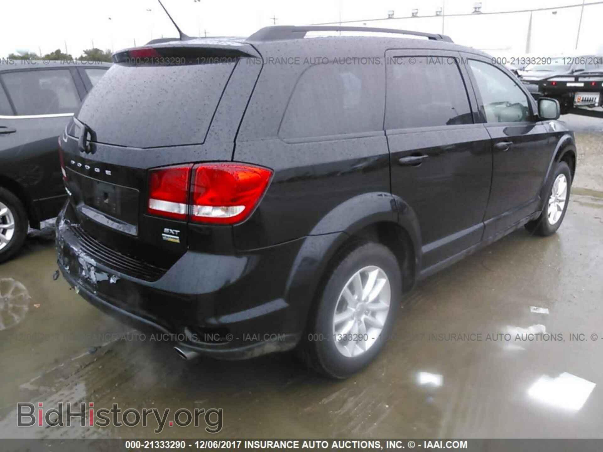 2017 Dodge Journey - VIN: 3C4PDCBG2HT532458 - Фото 4