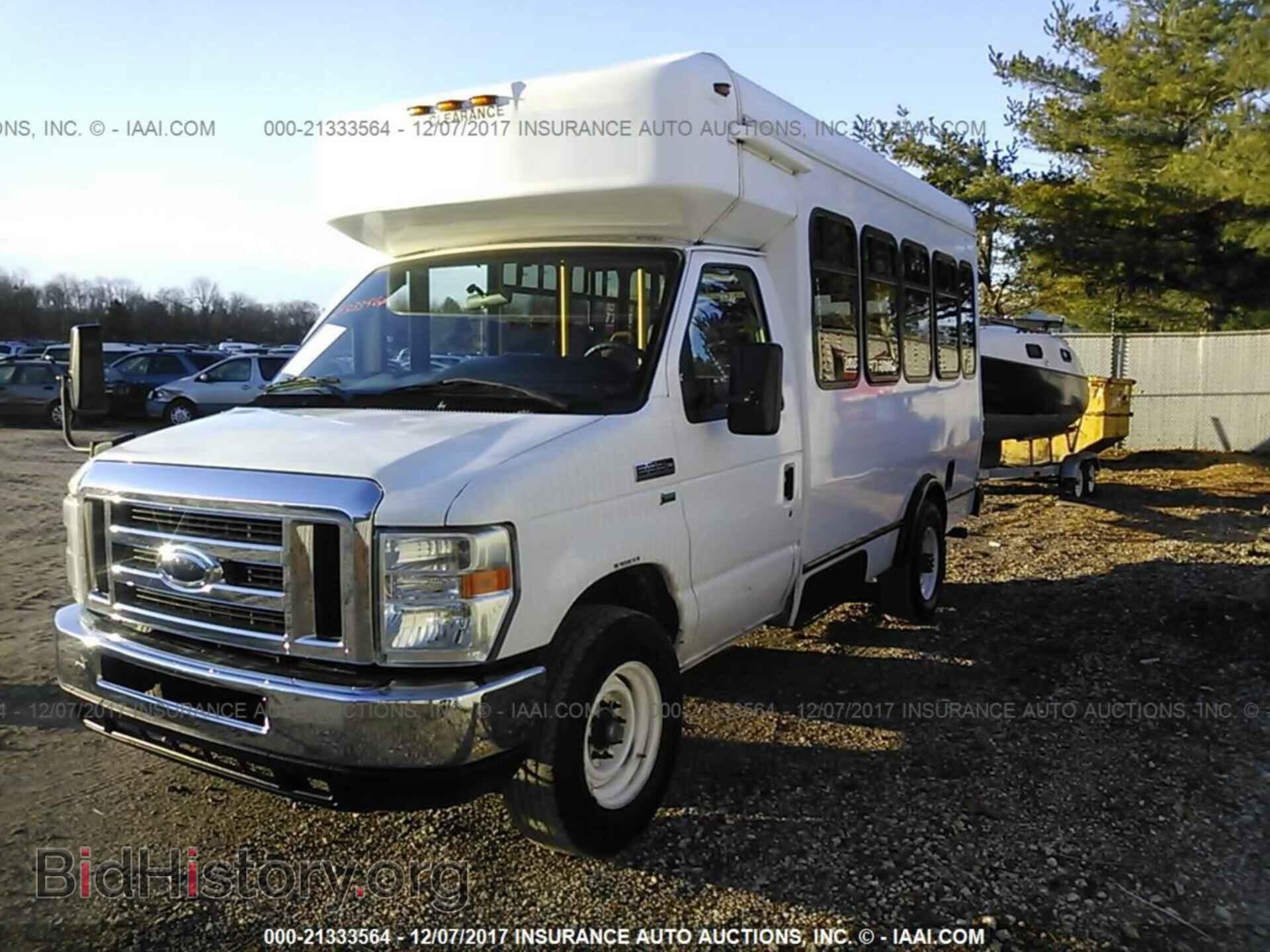 2011 Ford Econoline - VIN: 1FDEE3FL1BDA72651 - Фото 2