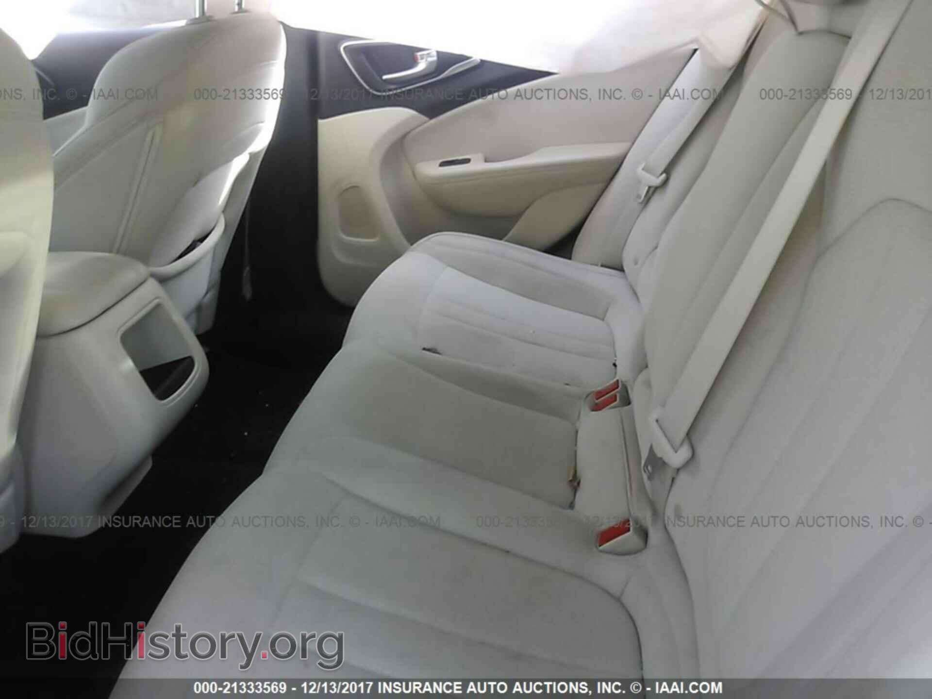 2015 Chrysler 200 - VIN: 1C3CCCAB7FN743325 - Фото 8