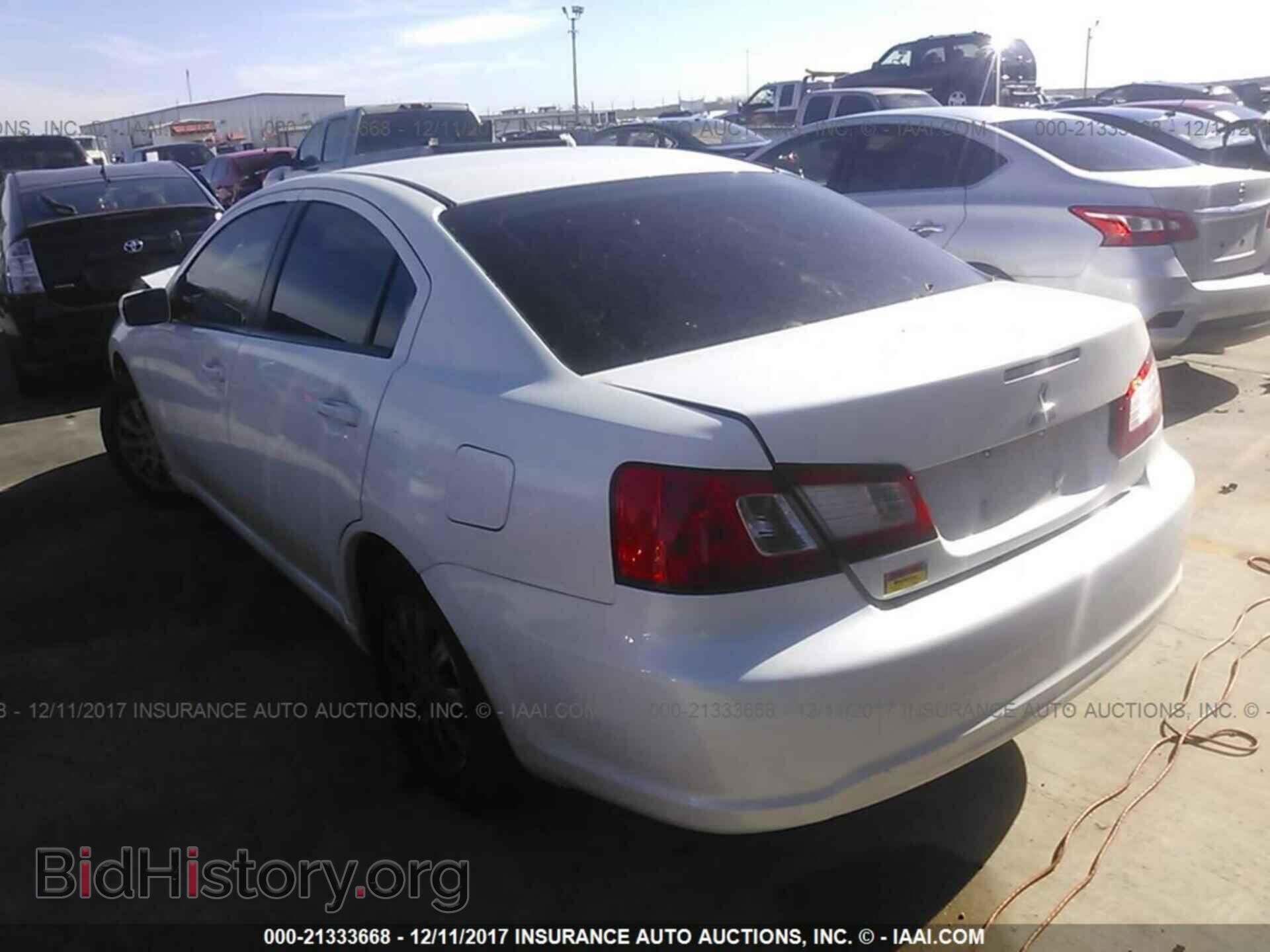 2011 Mitsubishi Galant - VIN: 4A32B2FF1BE022103 - Фото 3
