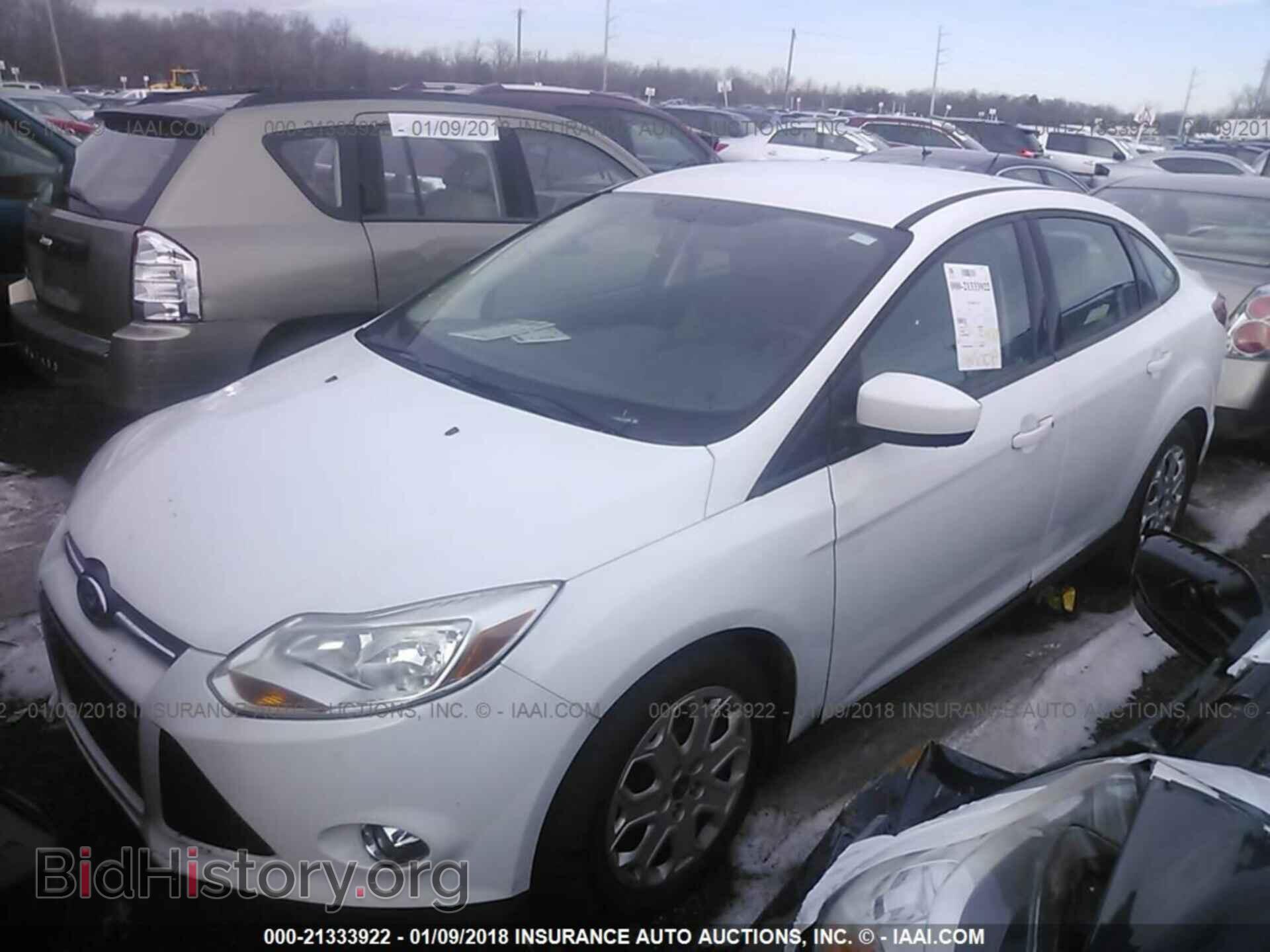 2012 Ford Focus - VIN: 1FAHP3F29CL471033 - Photo 2