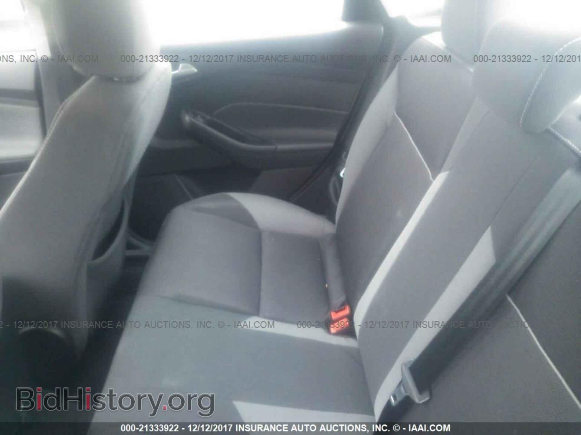 2012 Ford Focus - VIN: 1FAHP3F29CL471033 - Photo 8