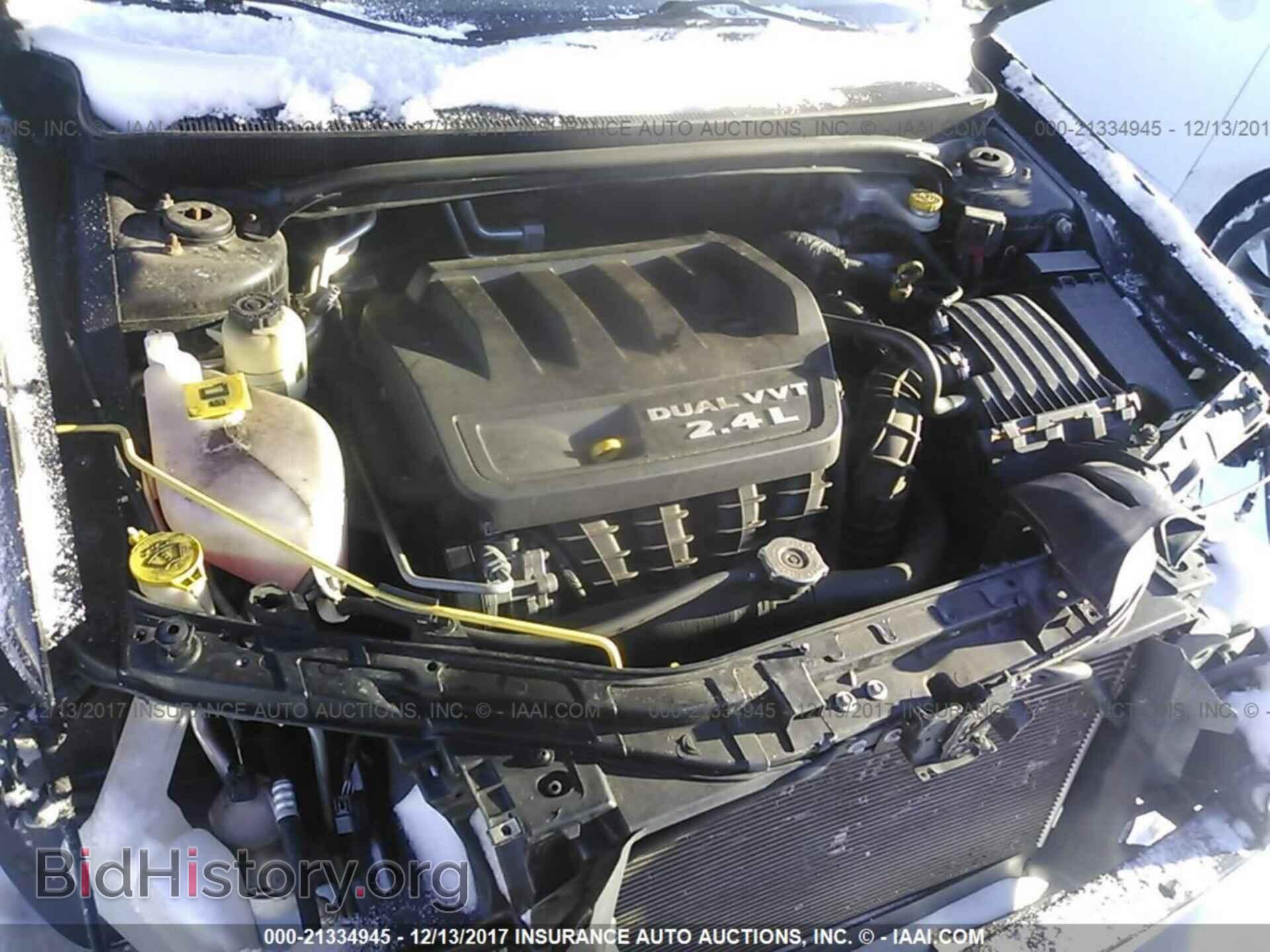 2014 Chrysler 200 - VIN: 1C3CCBAB1EN213909 - Photo 10