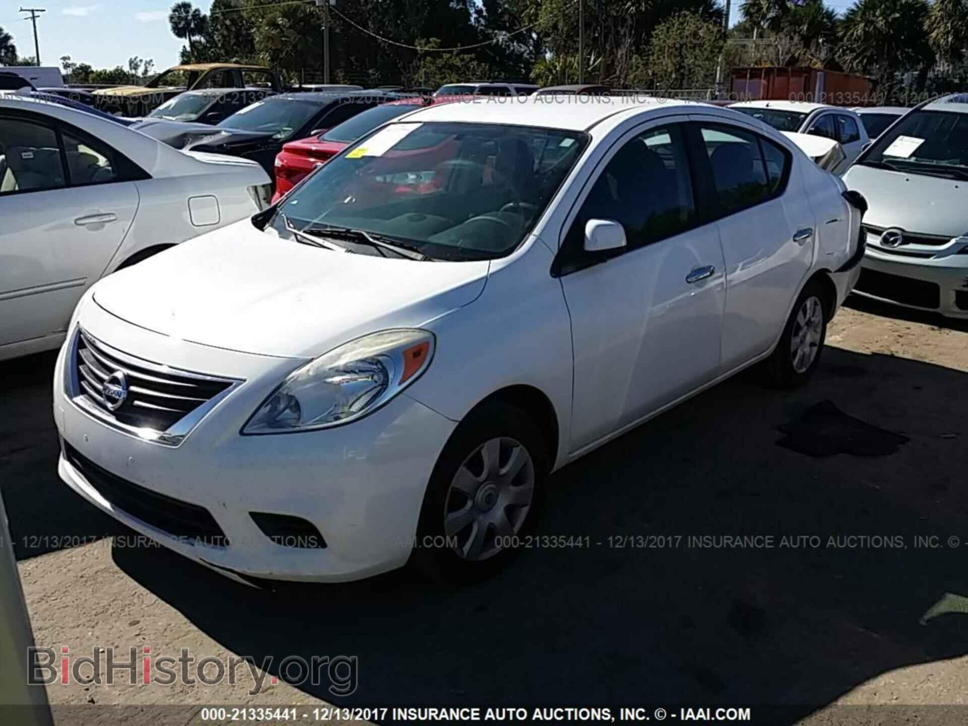 2012 Nissan Versa - VIN: 3N1CN7AP8CL857504 - Фото 2