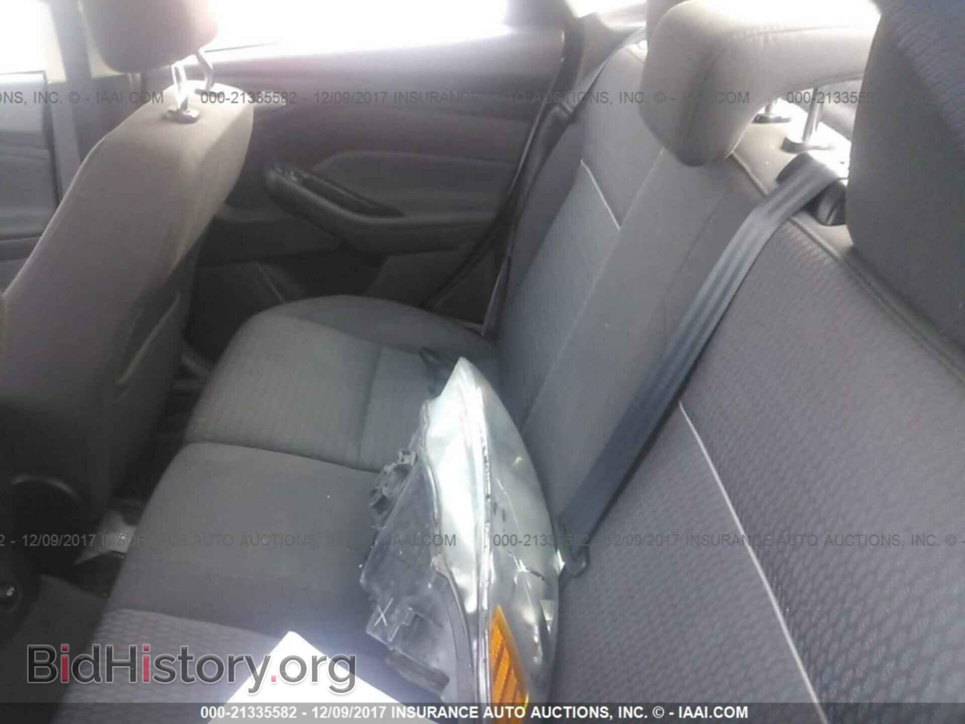 2012 Ford Focus - VIN: 1FAHP3H22CL115794 - Photo 8