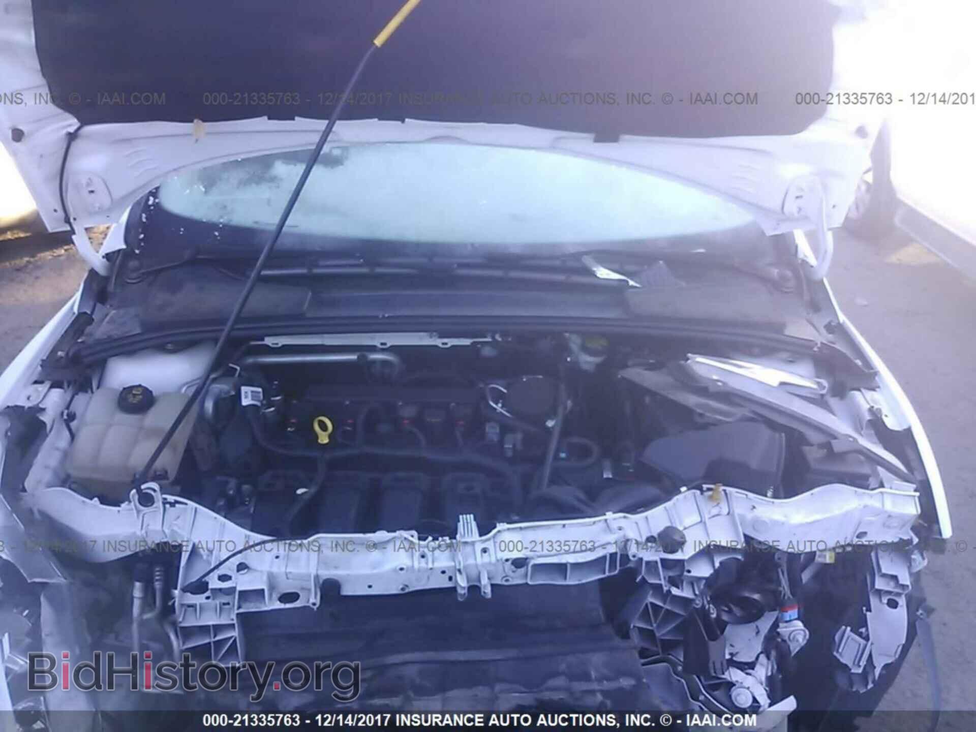2015 Ford Focus - VIN: 1FADP3F23FL203792 - Photo 10