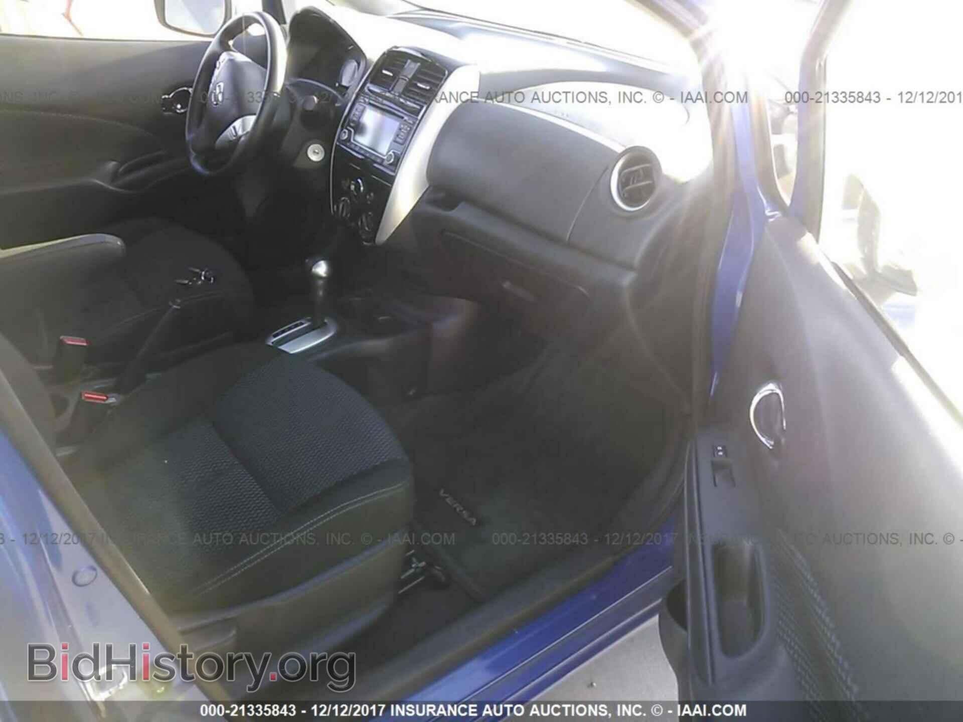 2016 Nissan Versa note - VIN: 3N1CE2CP2GL356310 - Photo 5