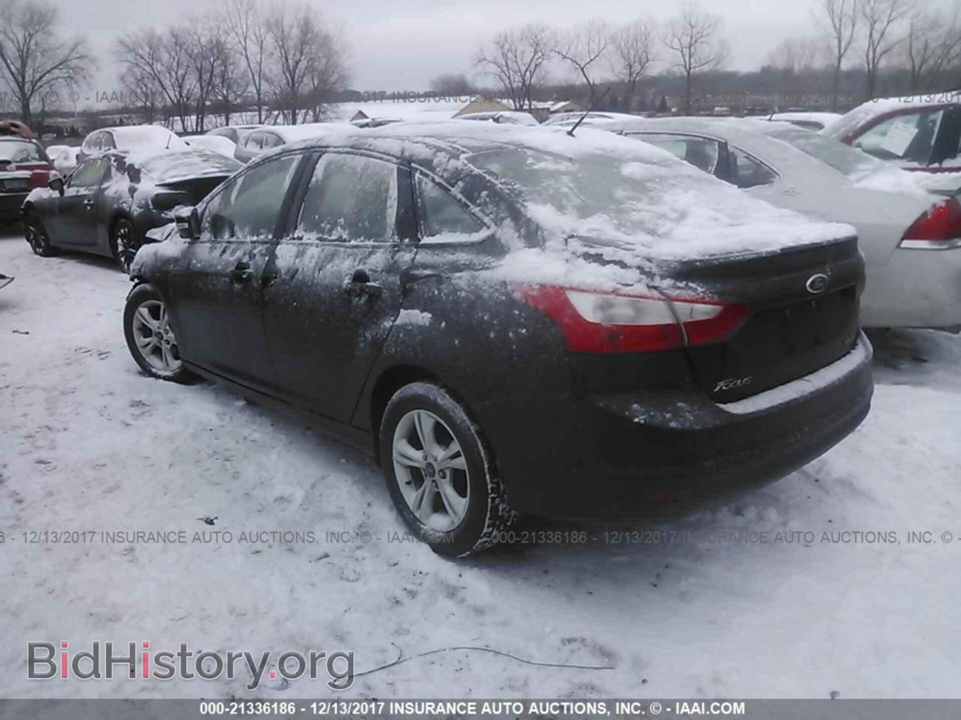 2014 Ford Focus - VIN: 1FADP3F26EL219094 - Photo 3