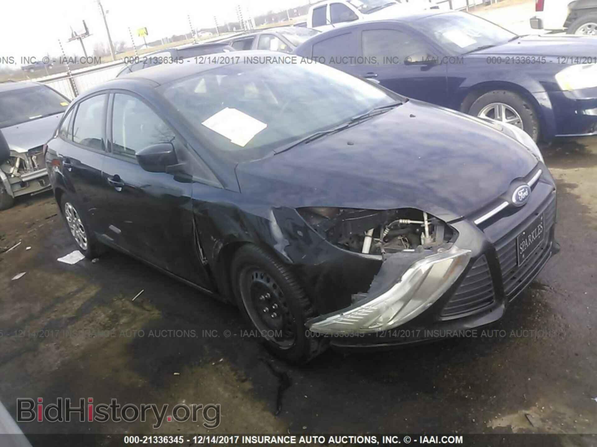 Фотография 1FAHP3F25CL104923 - Ford Focus 2012