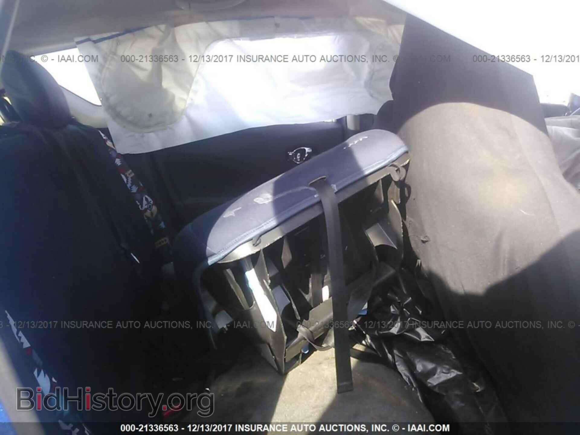 2015 Nissan Versa note - VIN: 3N1CE2CP3FL357464 - Фото 8