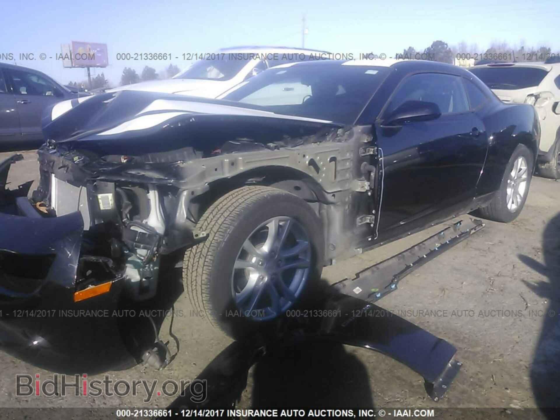 2014 Chevrolet Camaro - VIN: 2G1FB1E39E9125565 - Фото 2