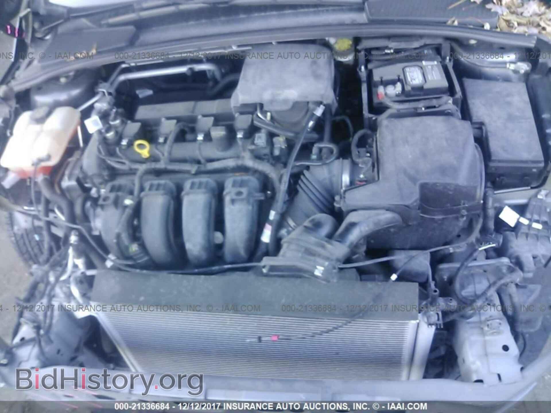2016 Ford Focus - VIN: 1FADP3E2XGL215943 - Photo 10