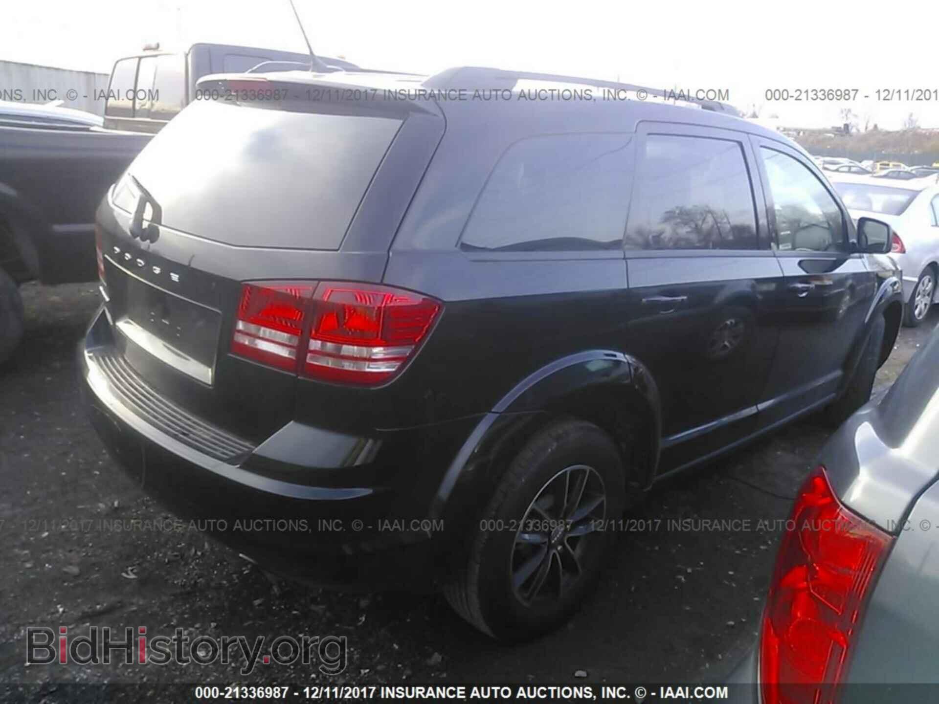 2017 Dodge Journey - VIN: 3C4PDCAB2HT707376 - Фото 4