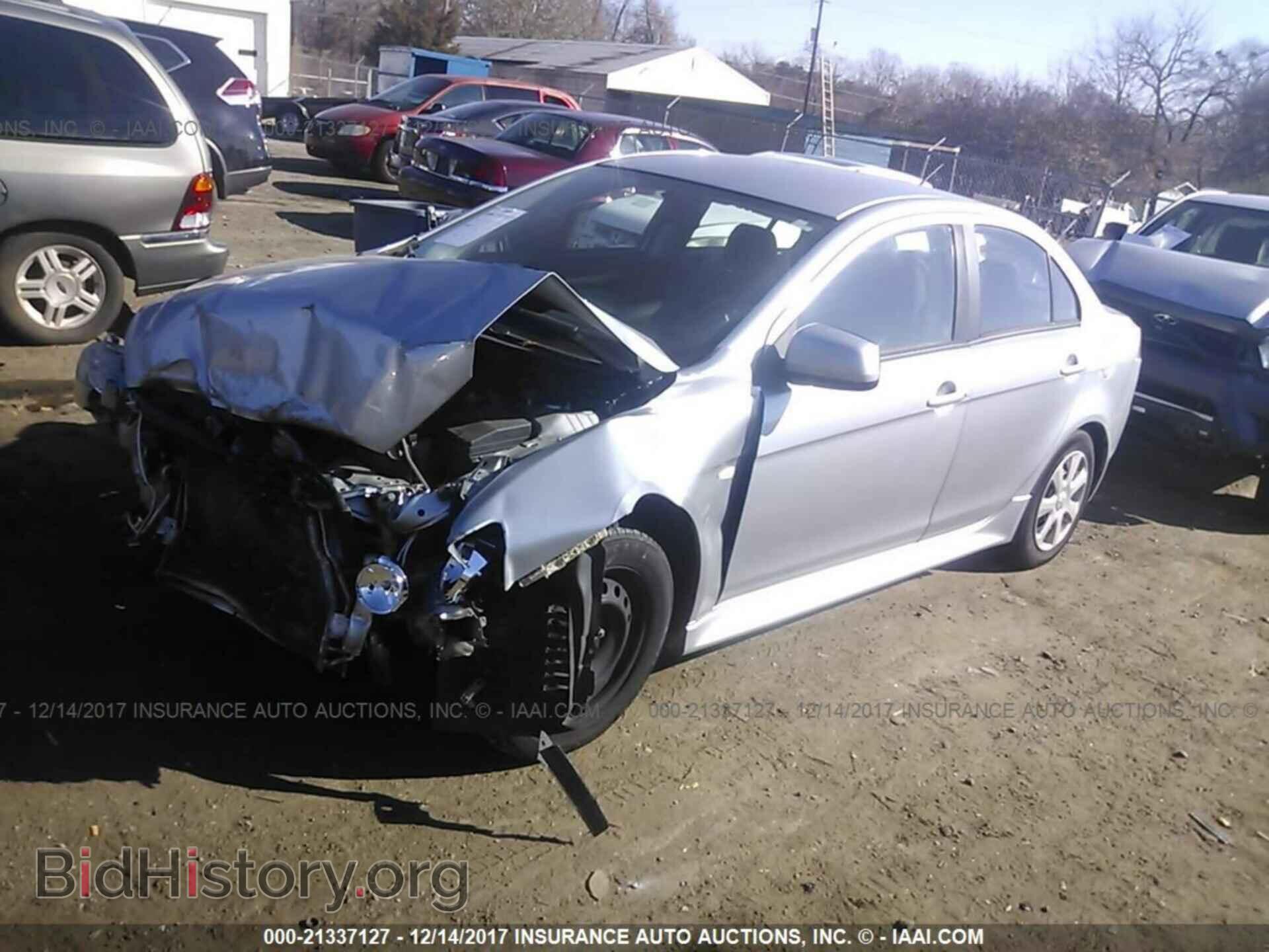 2014 Mitsubishi Lancer - VIN: JA32U2FU3EU015013 - Фото 2