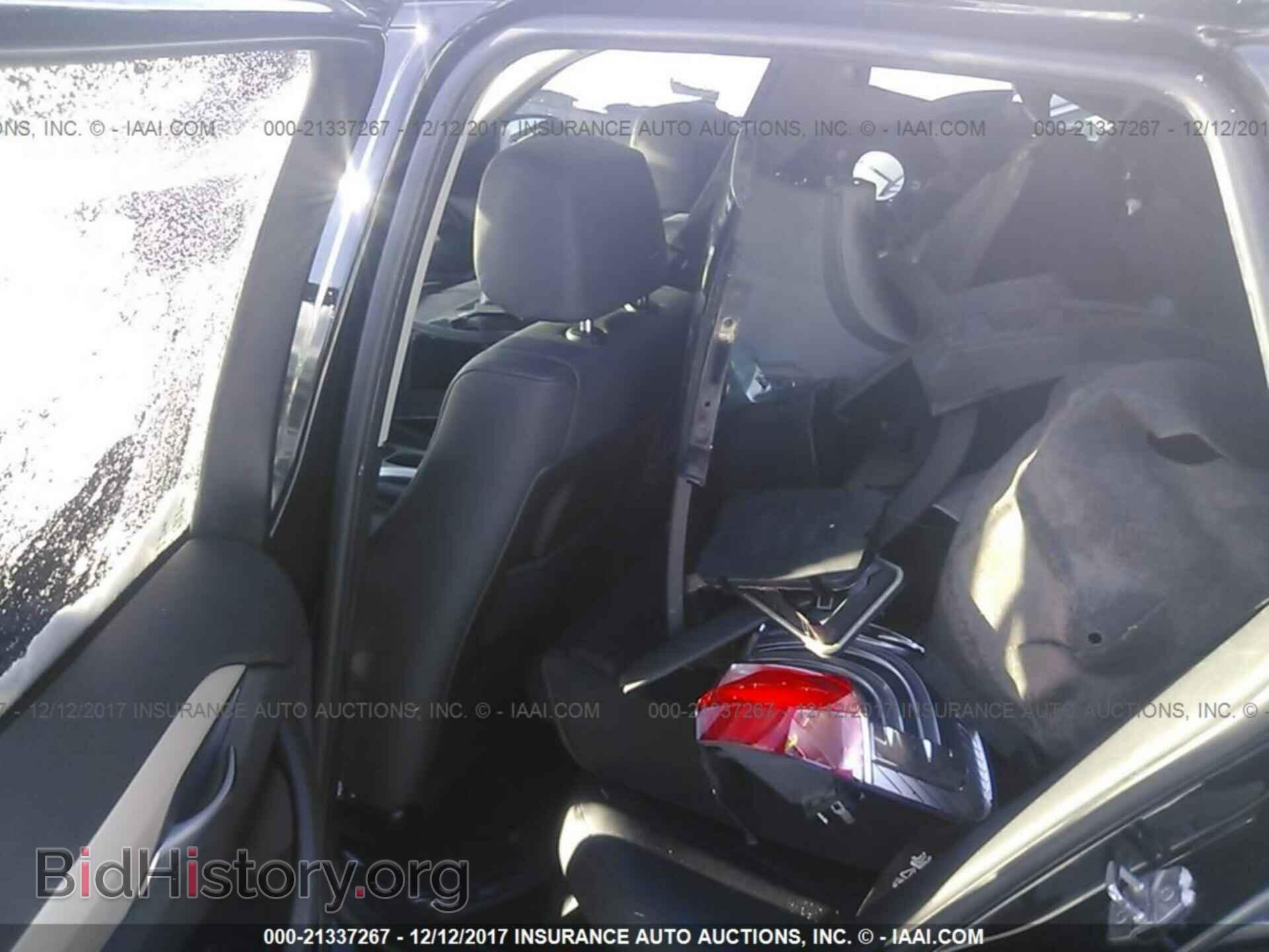 2015 Bmw X1 - VIN: WBAVL1C52FVY41501 - Фото 8
