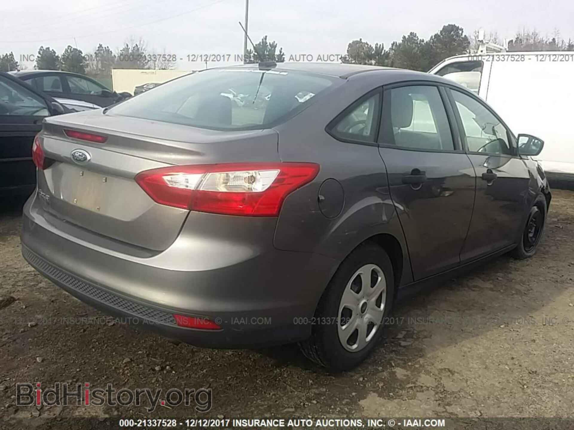 2012 Ford Focus - VIN: 1FAHP3E25CL254077 - Фото 4