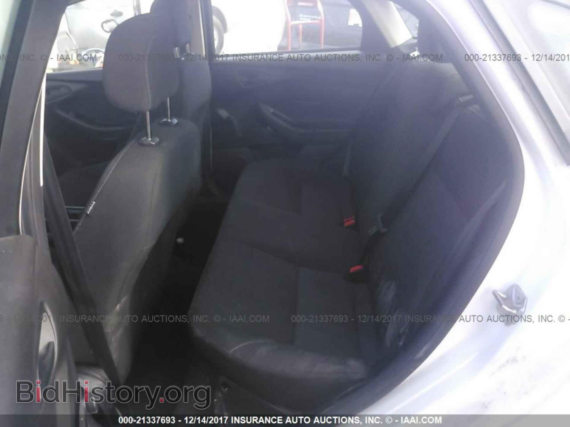 2016 Ford Focus - VIN: 1FADP3E24GL202332 - Фото 8