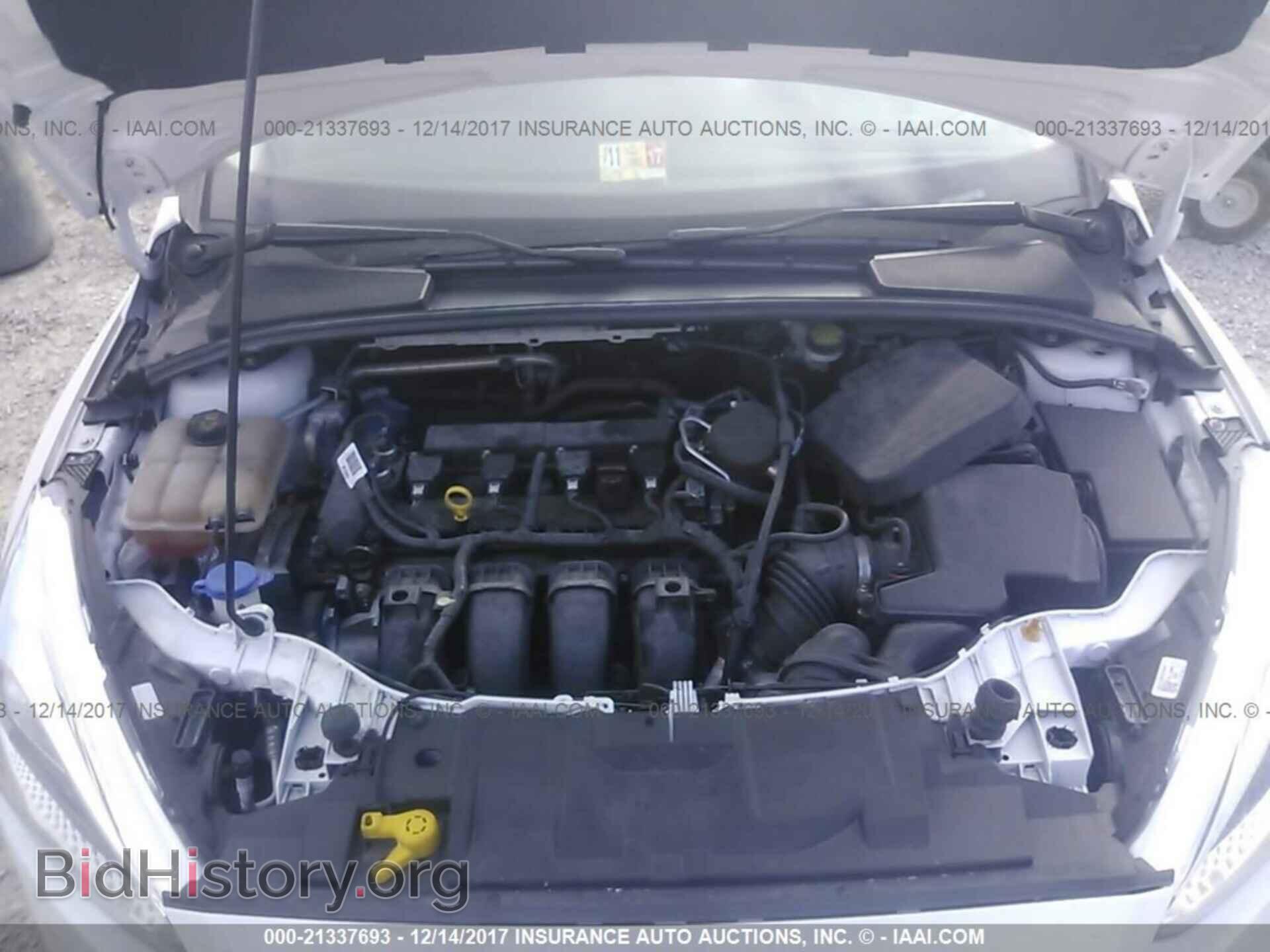 2016 Ford Focus - VIN: 1FADP3E24GL202332 - Фото 10