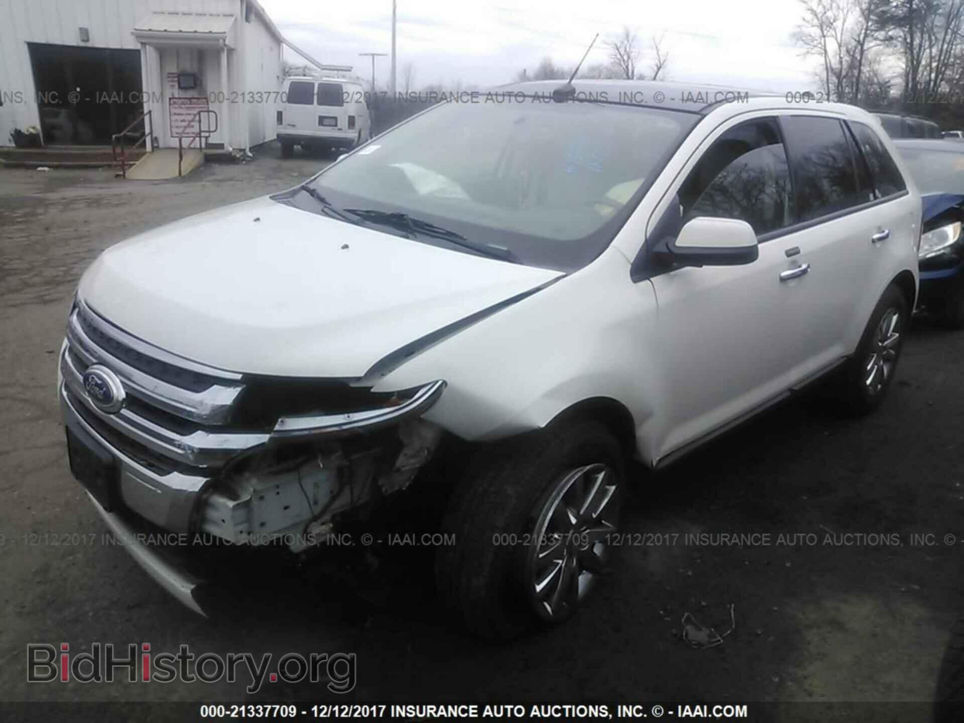 2011 Ford Edge - VIN: 2FMDK3JC1BBB59158 - Photo 2