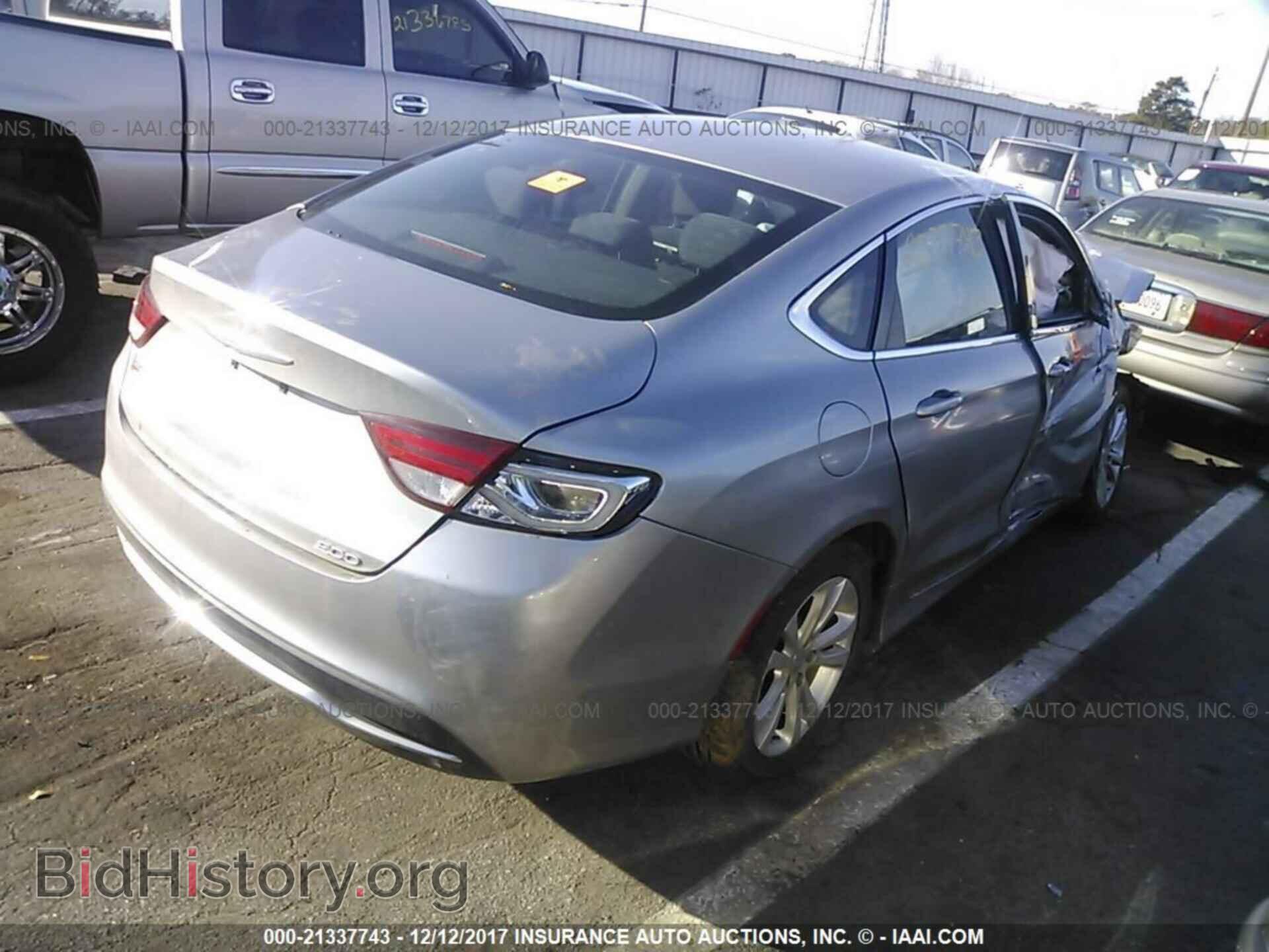 2015 Chrysler 200 - VIN: 1C3CCCAB0FN697577 - Photo 4