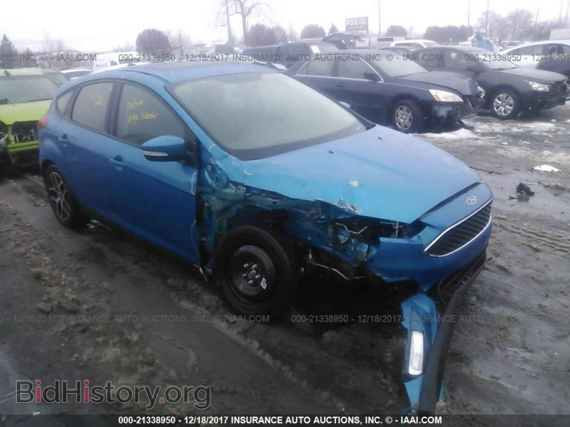 Photo 1FADP3M23HL243330 - Ford Focus 2017