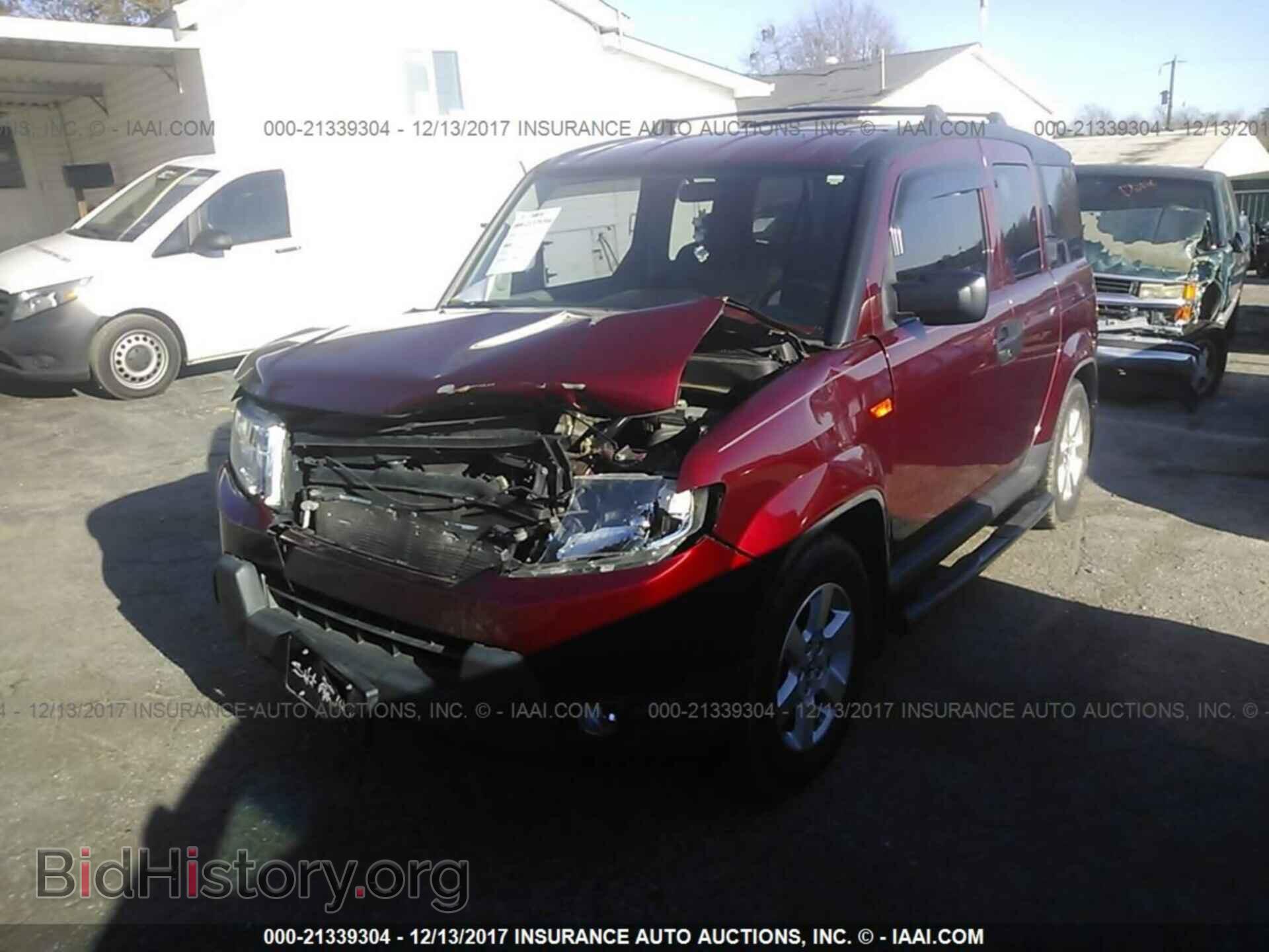 2011 Honda Element - VIN: 5J6YH2H7XBL005209 - Фото 2