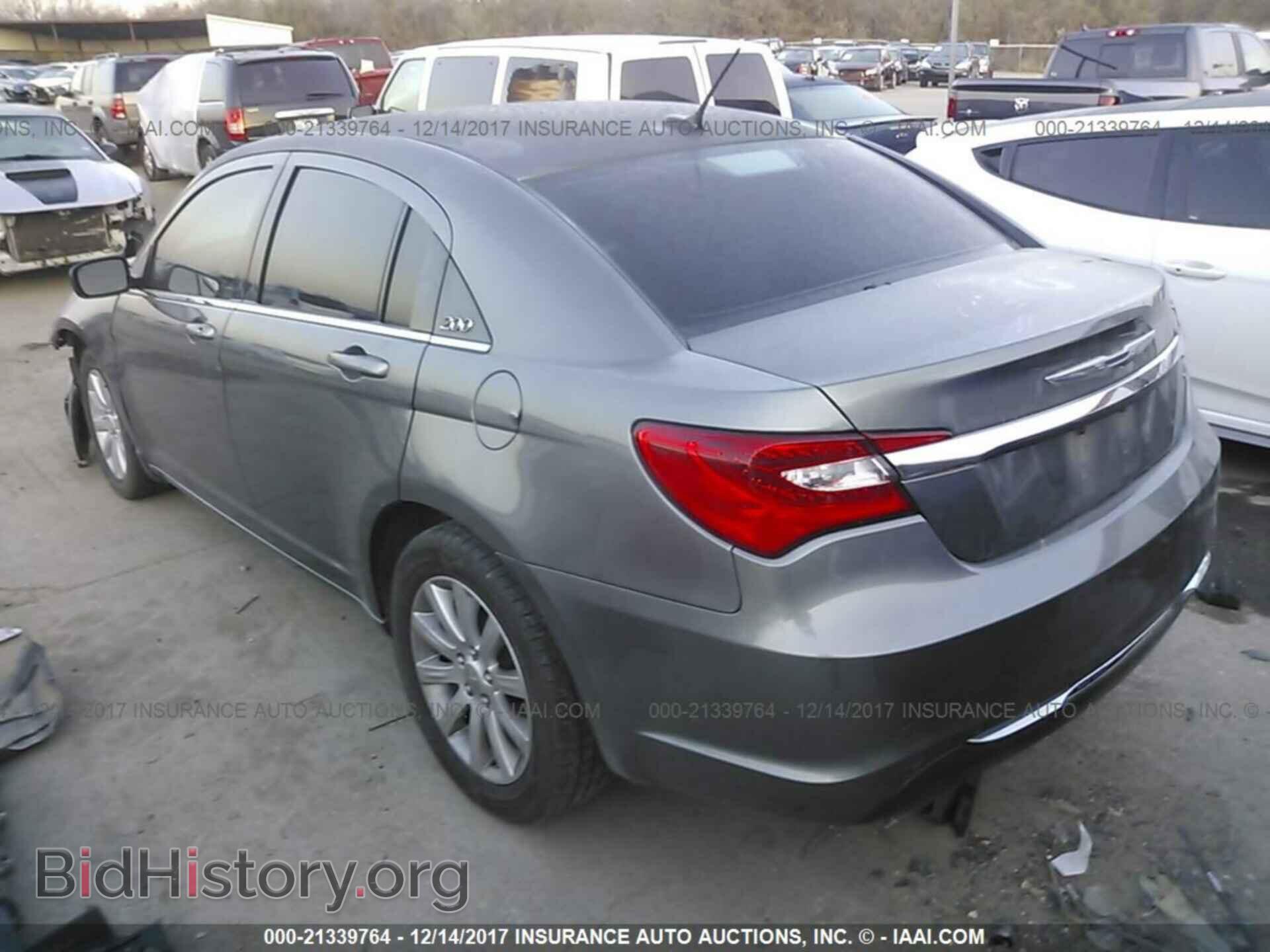 2013 Chrysler 200 - VIN: 1C3CCBBB7DN684721 - Фото 3