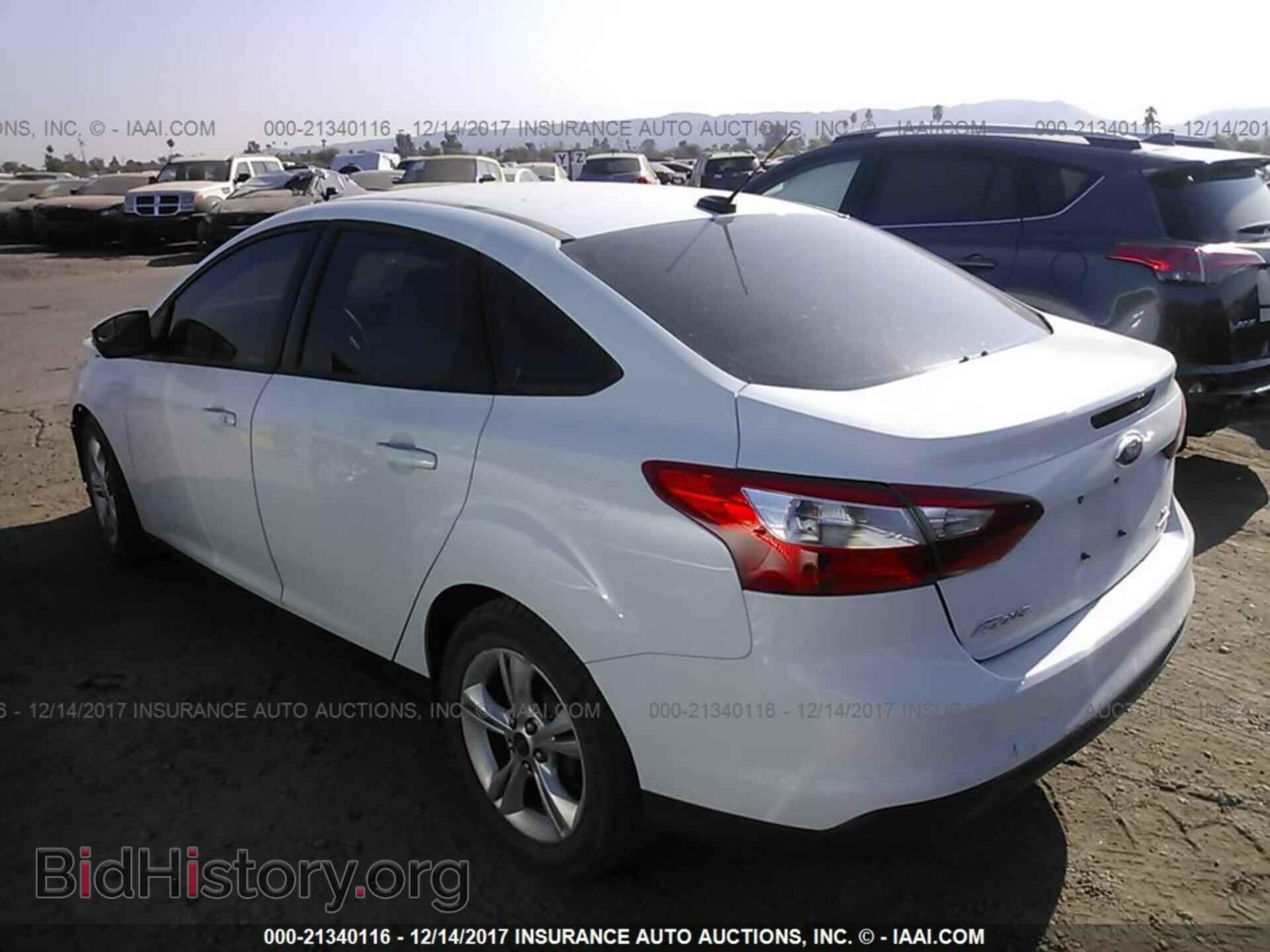 2013 Ford Focus - VIN: 1FADP3F25DL235396 - Photo 3