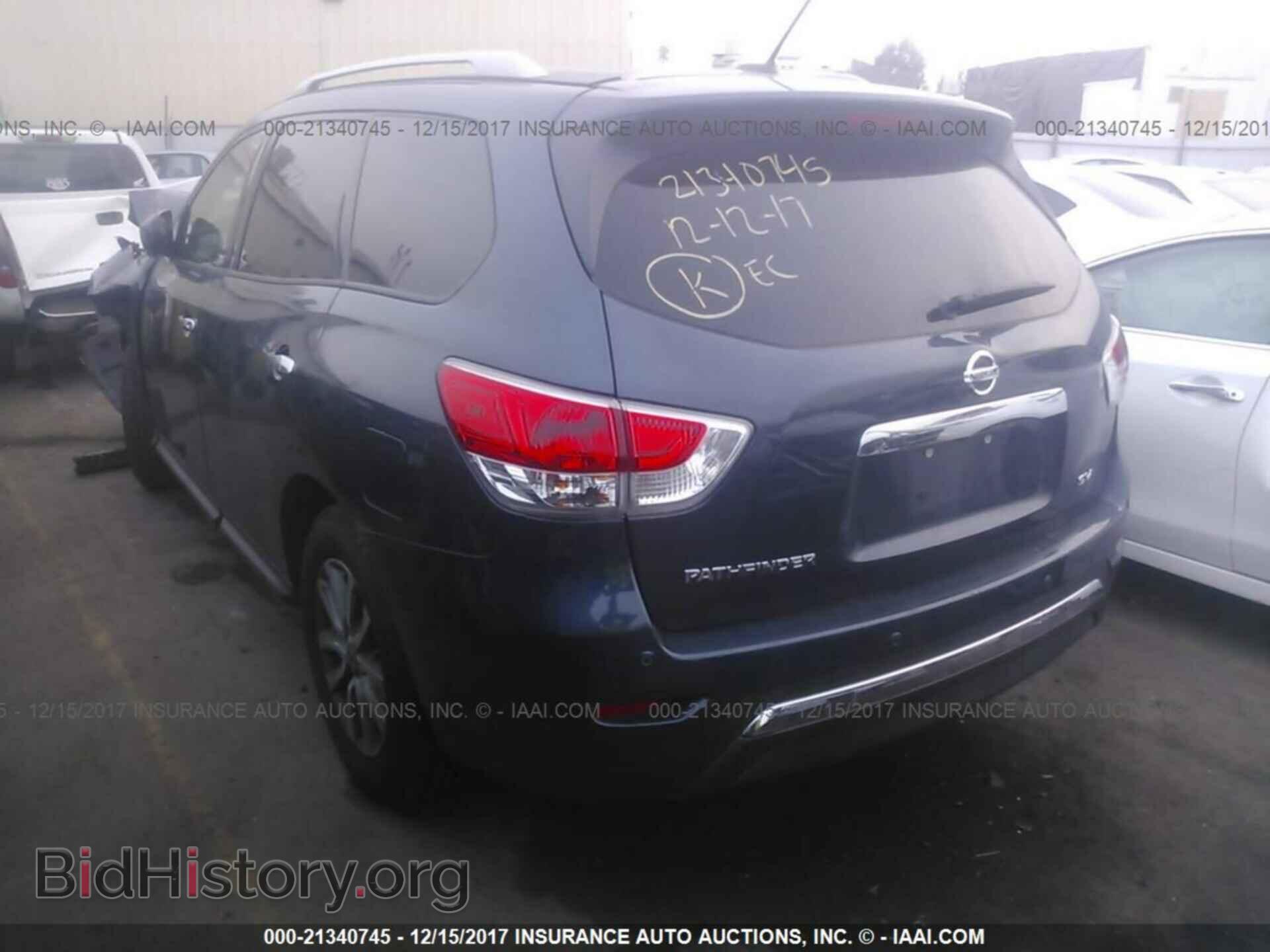 2015 Nissan Pathfinder - VIN: 5N1AR2MN9FC630162 - Фото 3