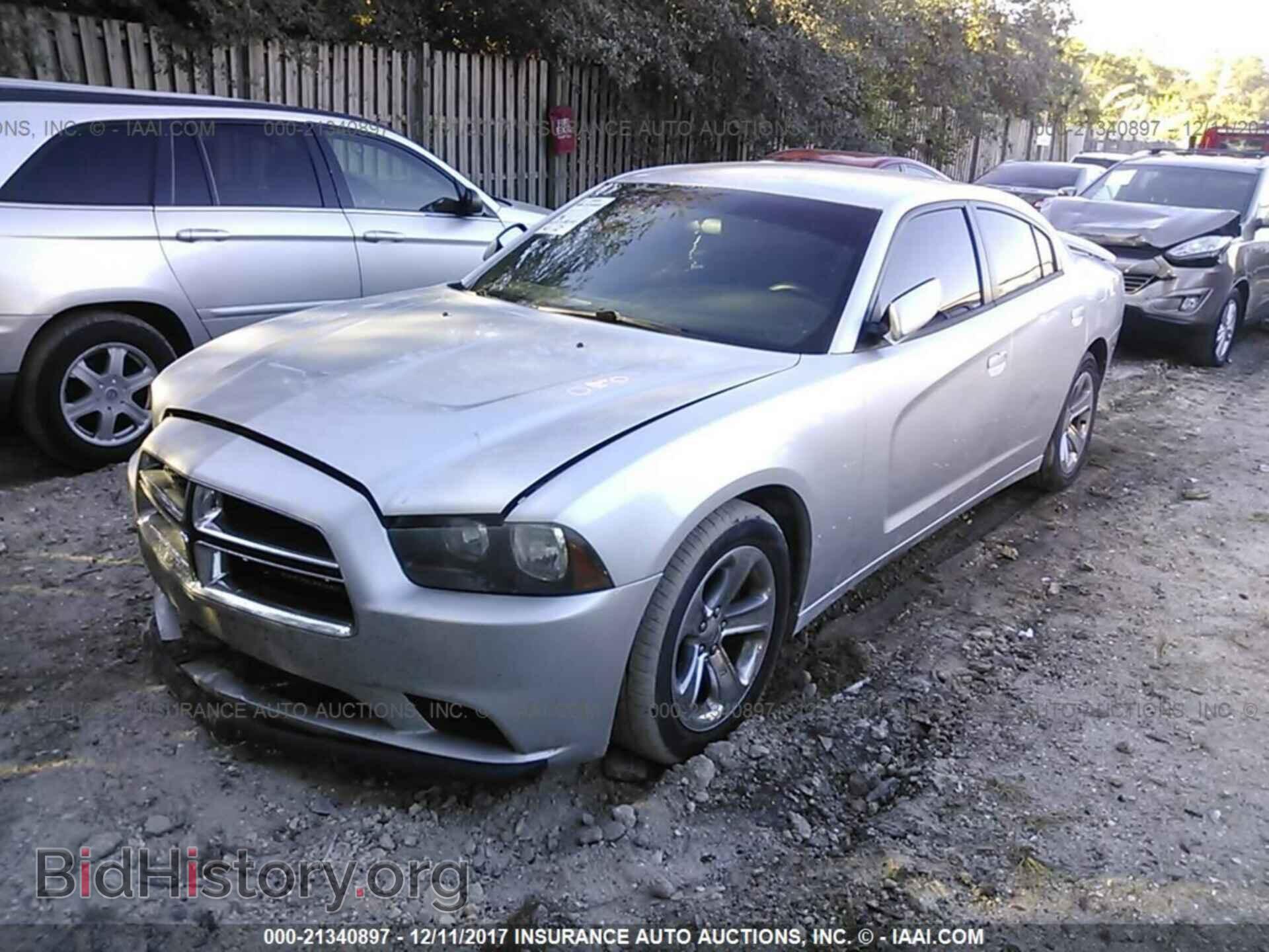 2012 Dodge Charger - VIN: 2C3CDXBG3CH300916 - Фото 2