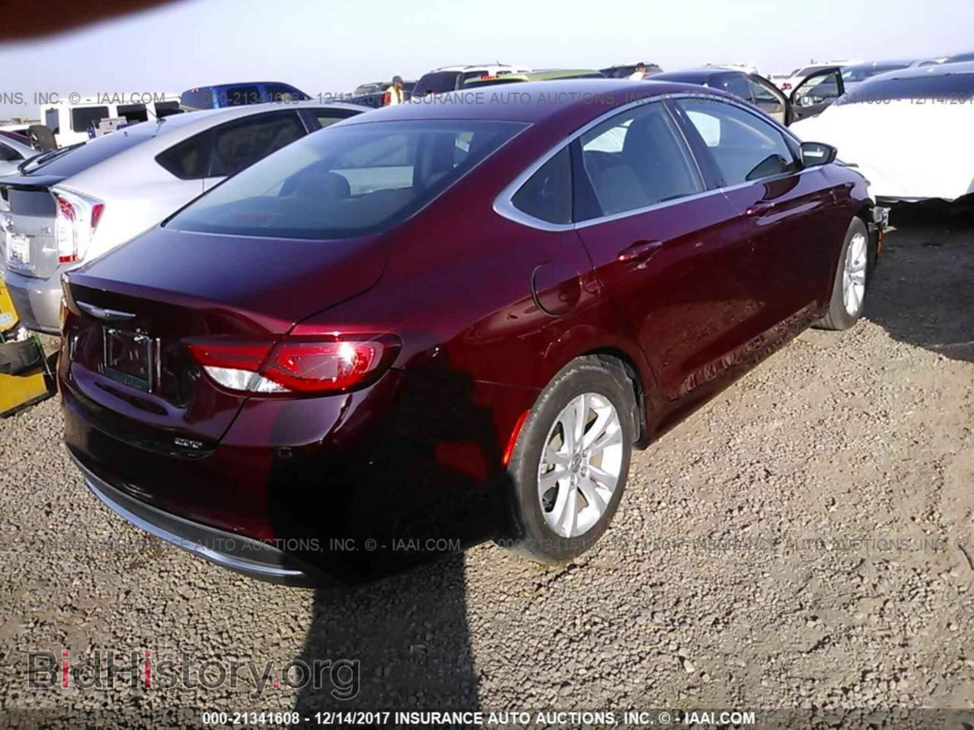 2015 Chrysler 200 - VIN: 1C3CCCAB4FN625085 - Photo 4